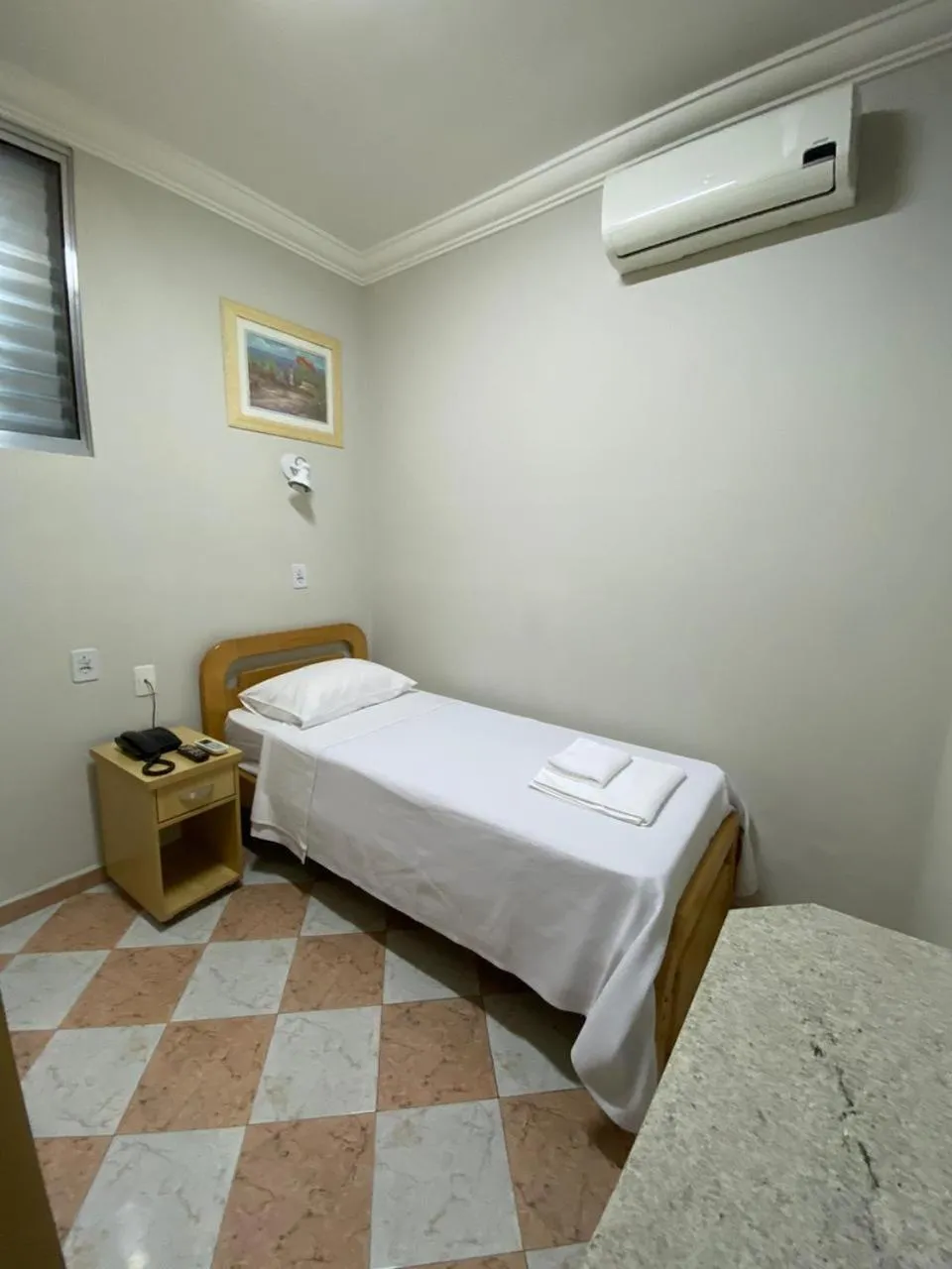 Bed in Missouri Hotel