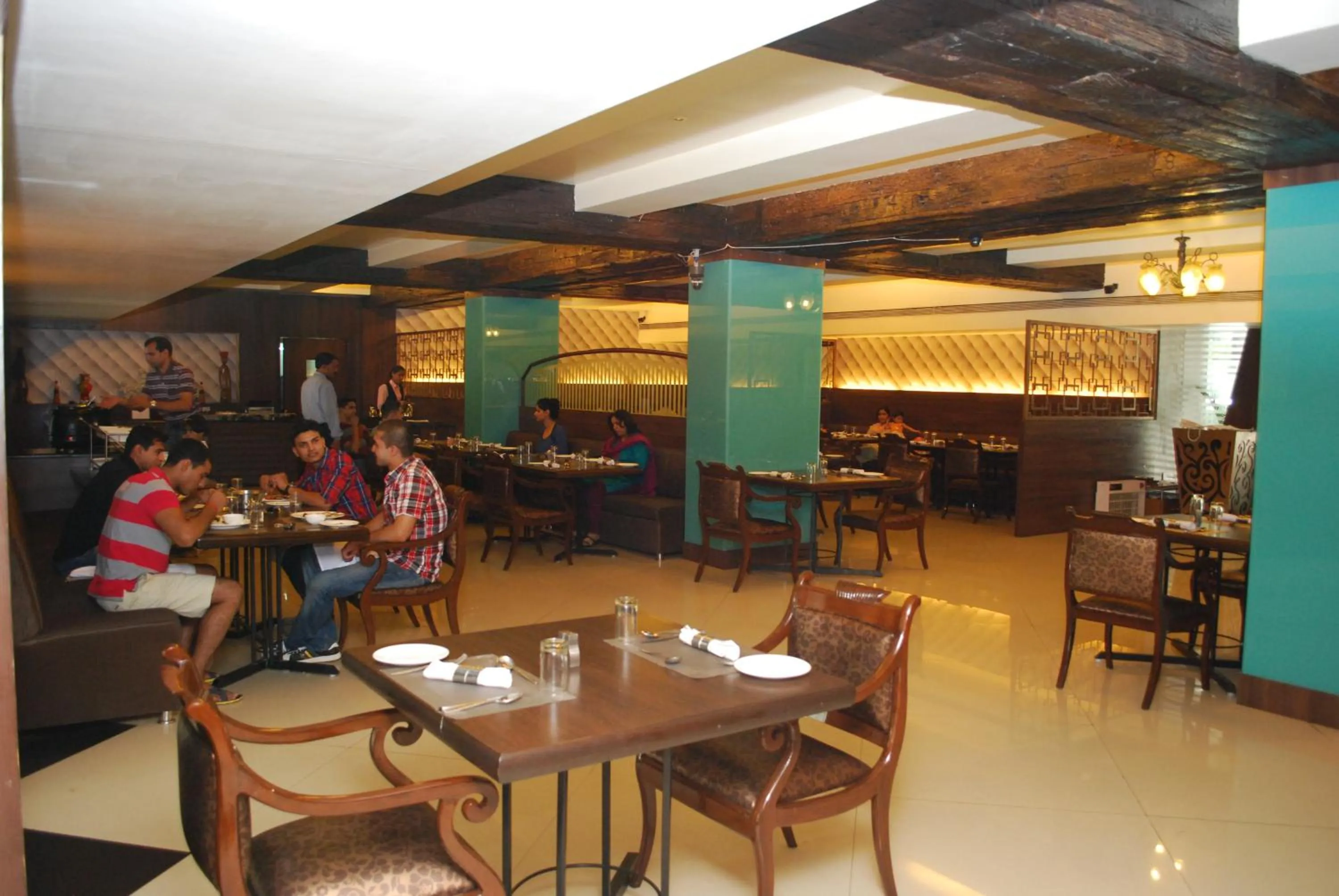Restaurant/places to eat in Grand Heritage Narmada Jacksons