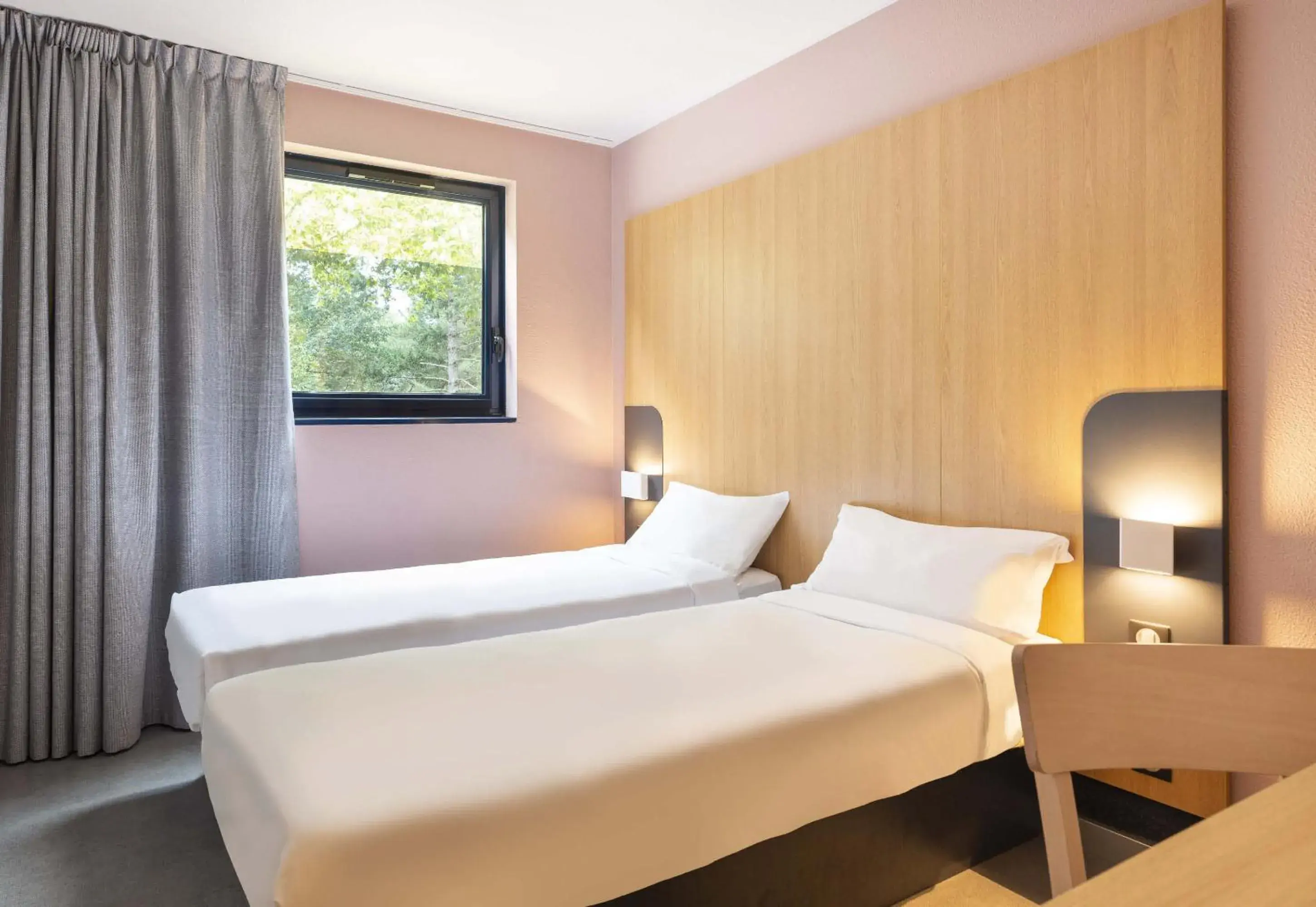 Twin Room in B&B HOTEL Cholet Sud Twin Room in B&B HOTEL Cholet Sud