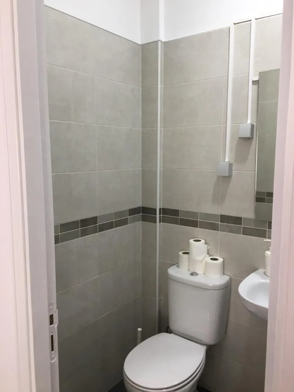 Lx Center Guesthouse