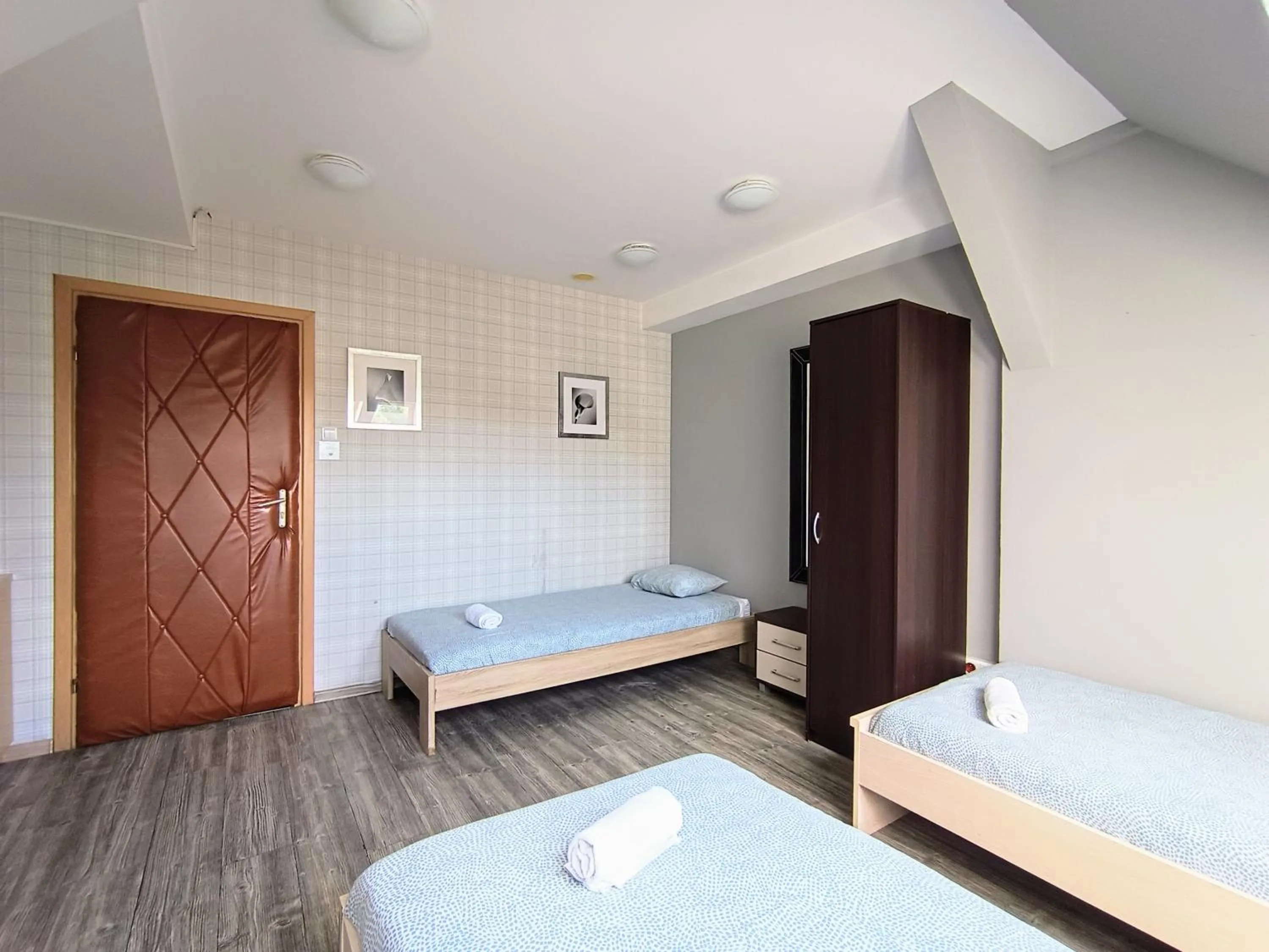 Bed in Fitness Hostel - darmowy parking