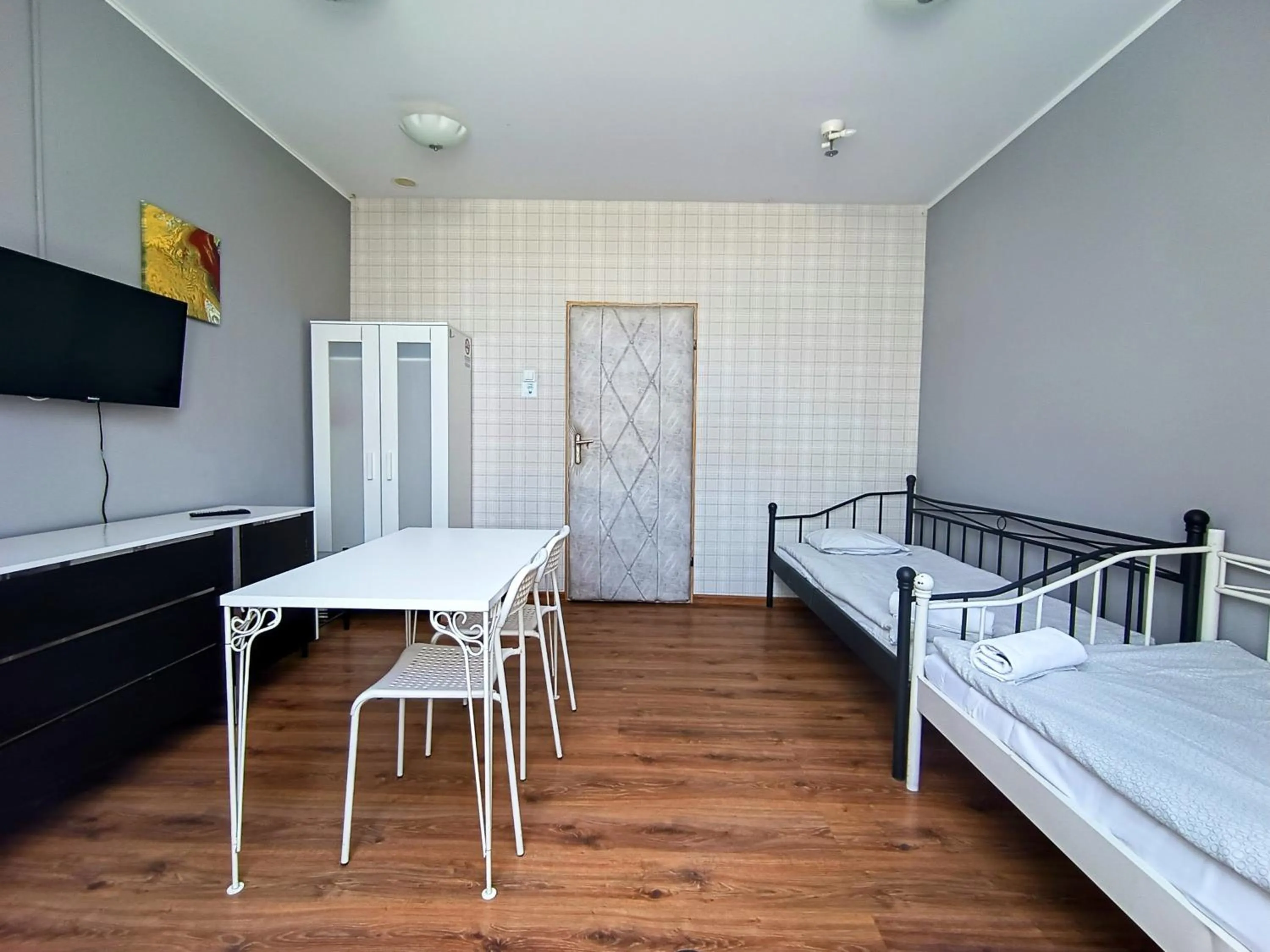 Bed in Fitness Hostel - darmowy parking