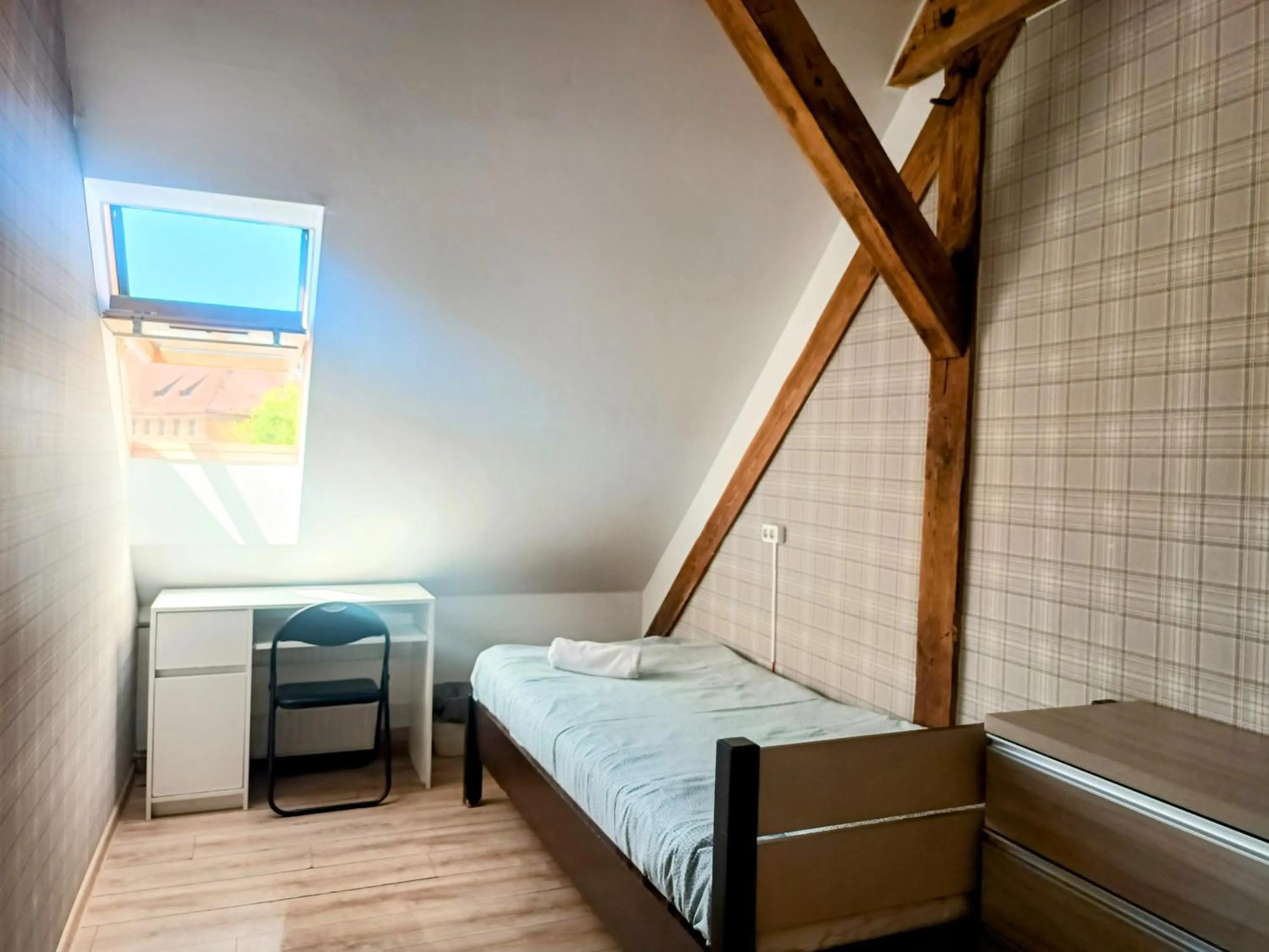 Bed in Fitness Hostel - darmowy parking