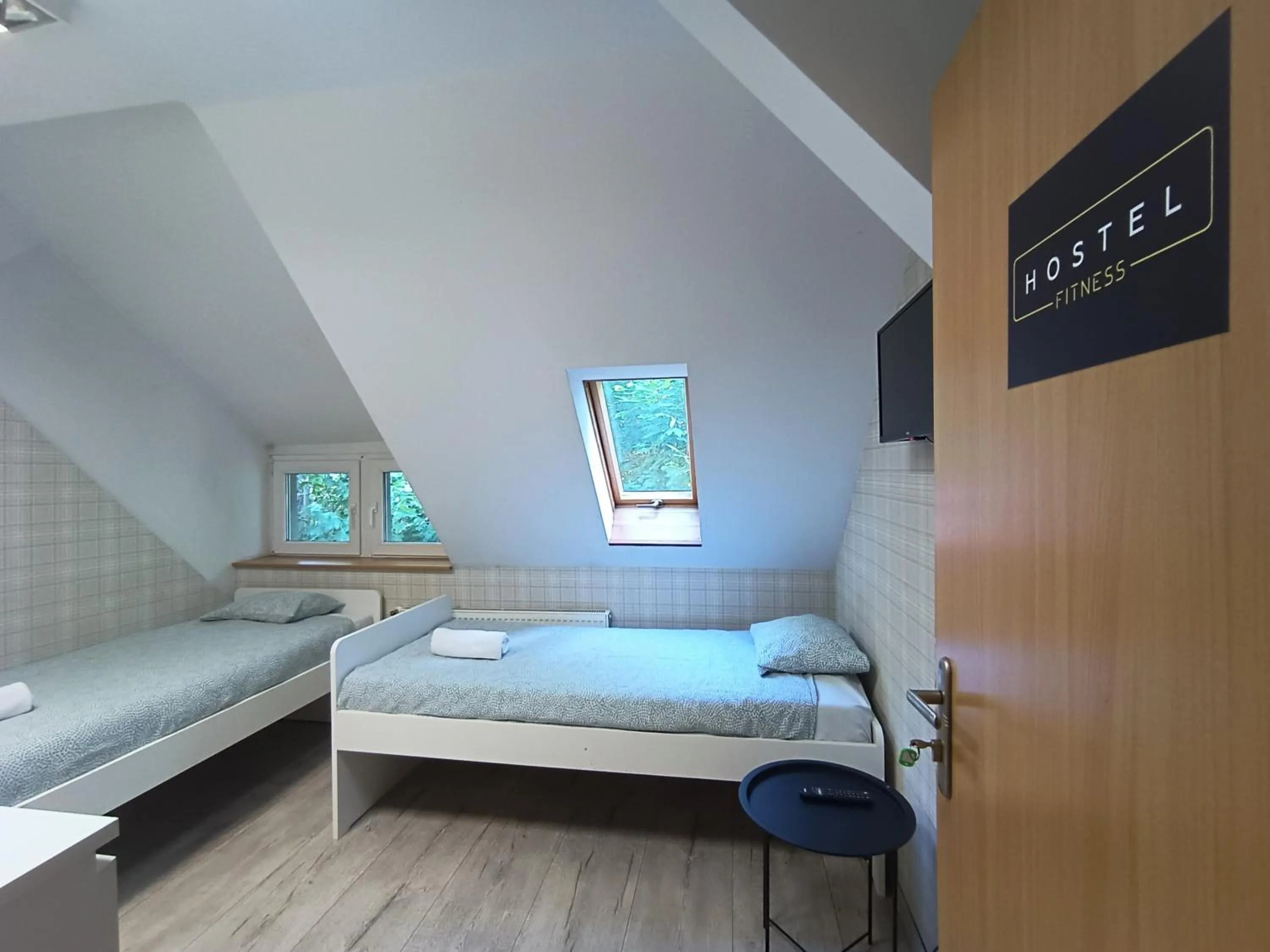 Bed in Fitness Hostel - darmowy parking