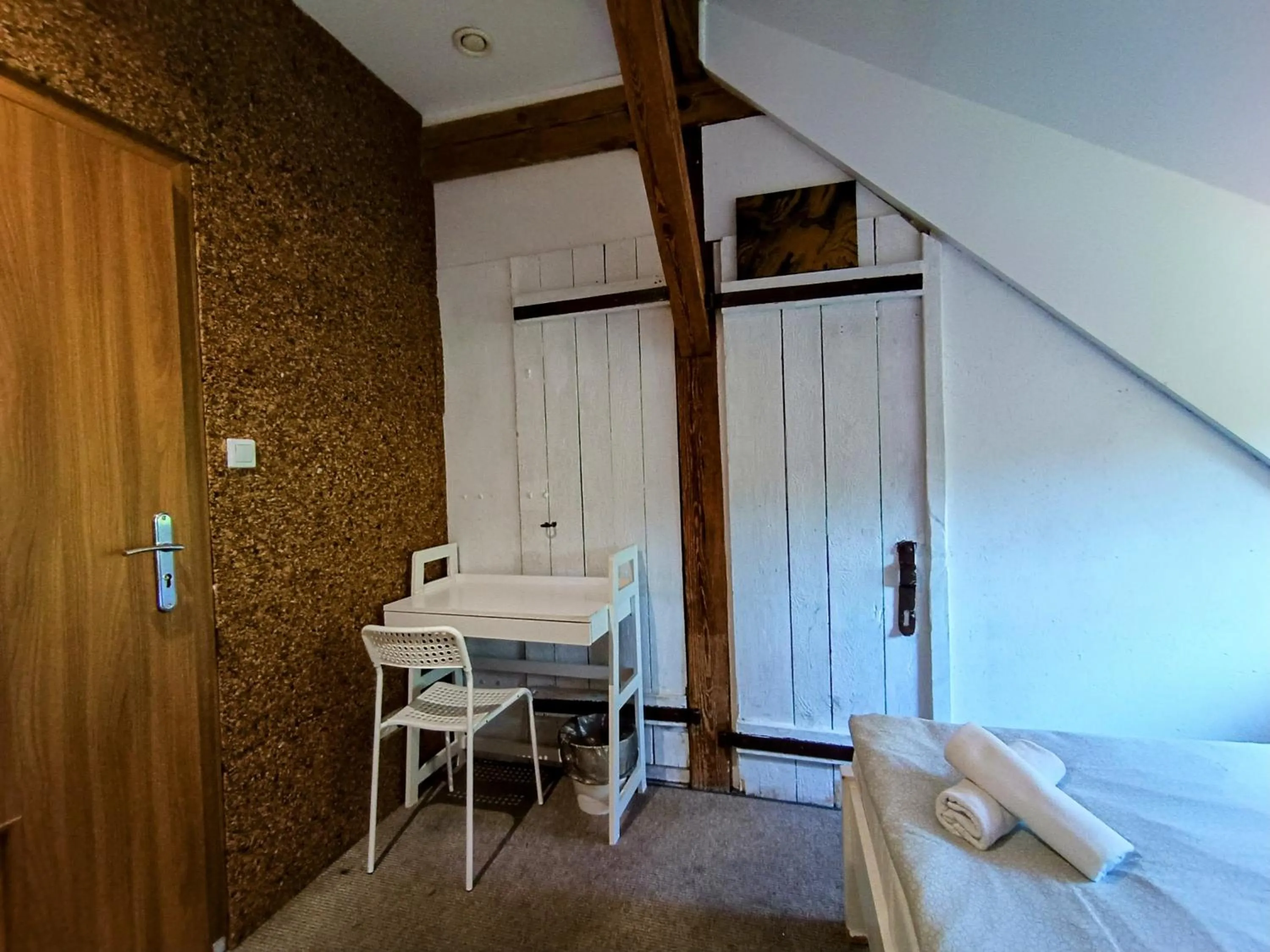 Bed in Fitness Hostel - darmowy parking