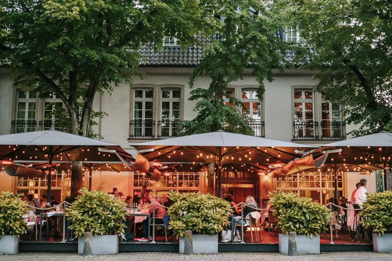 Restaurant/places to eat in Hotel "Schloss Friedestrom"