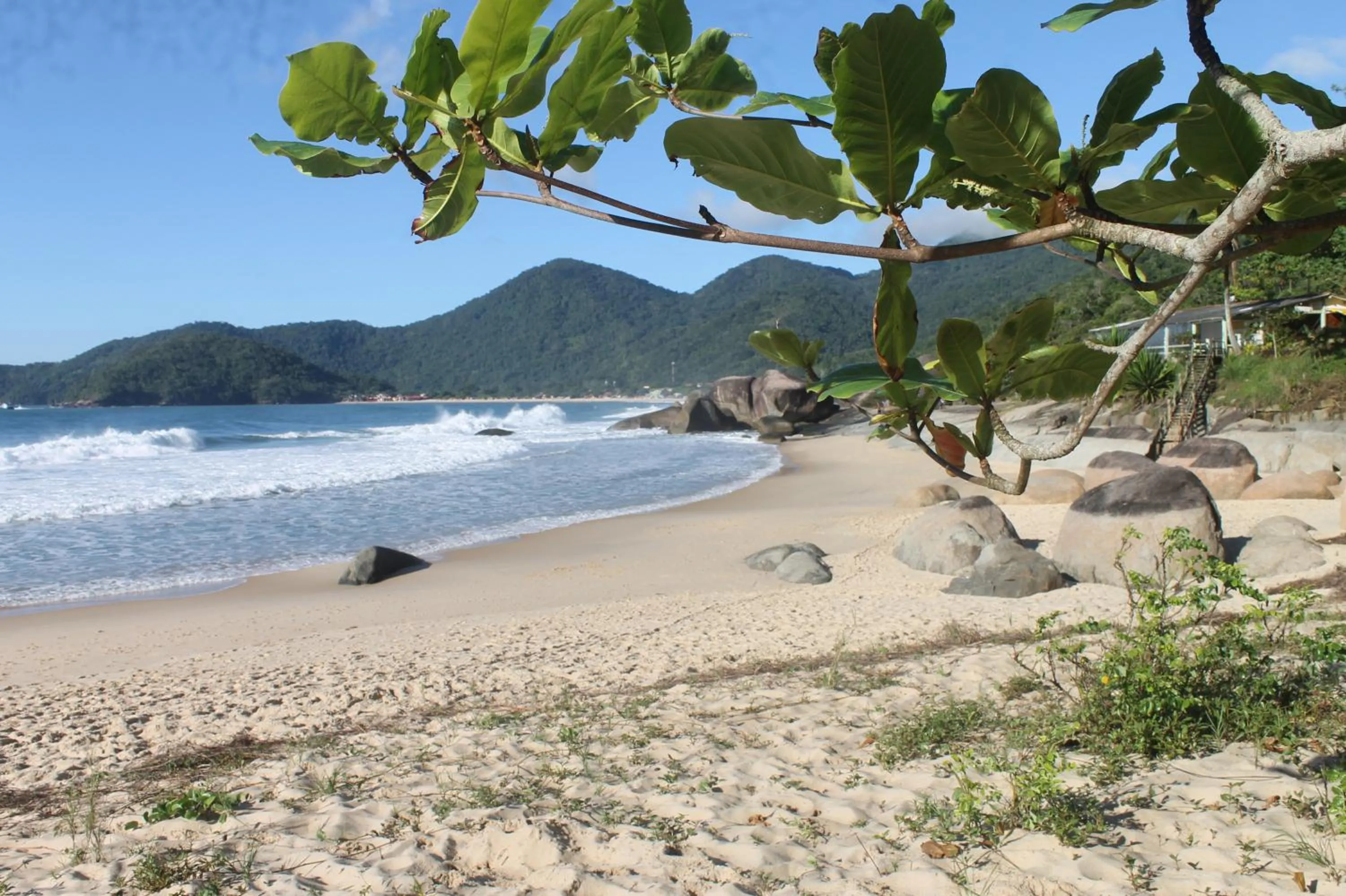 Beach in Hospedagem Casa Maracujá