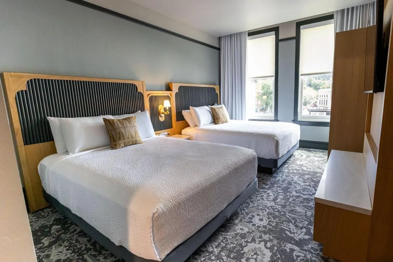 Bed in Historic Franklin Hotel