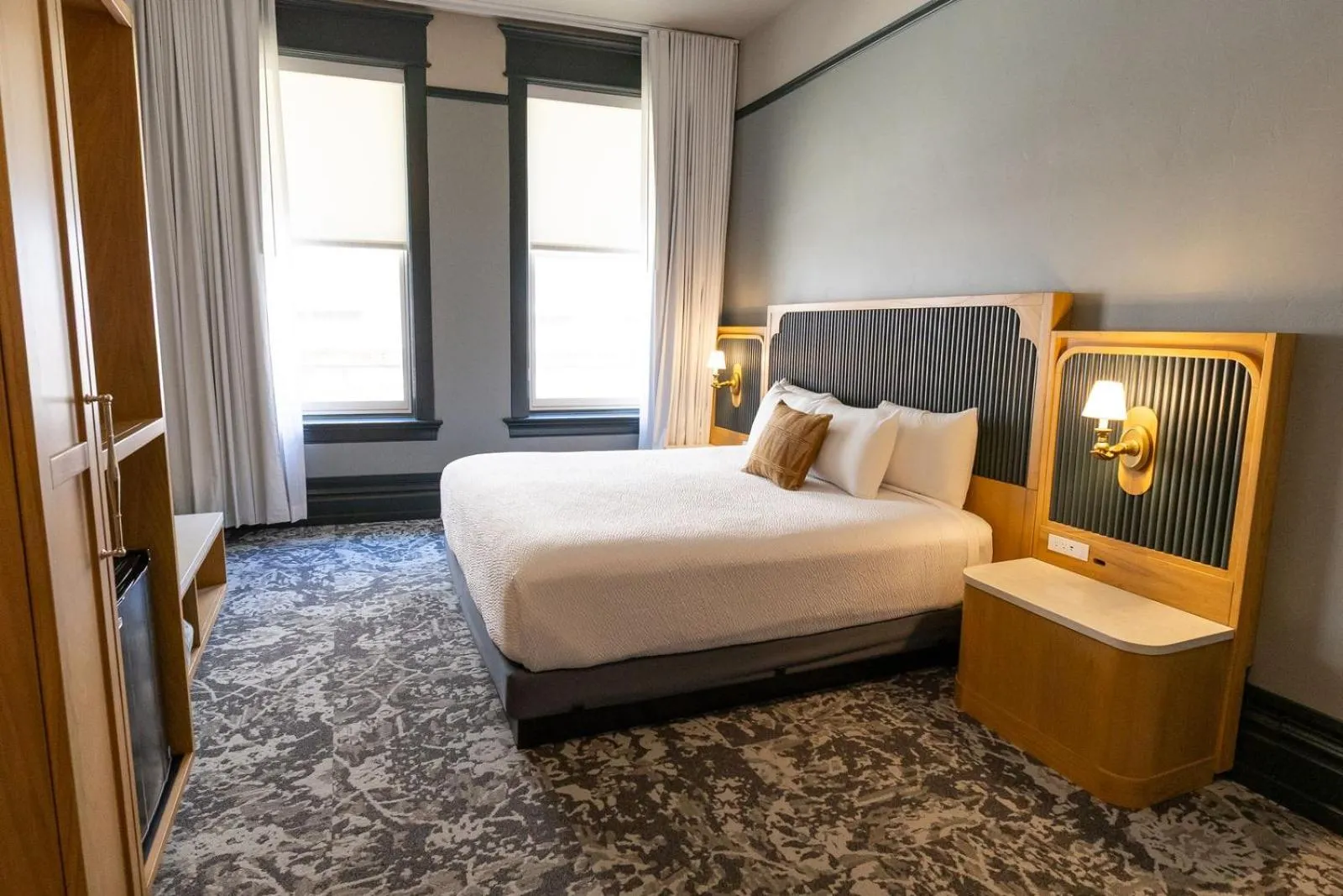 Bed in Historic Franklin Hotel