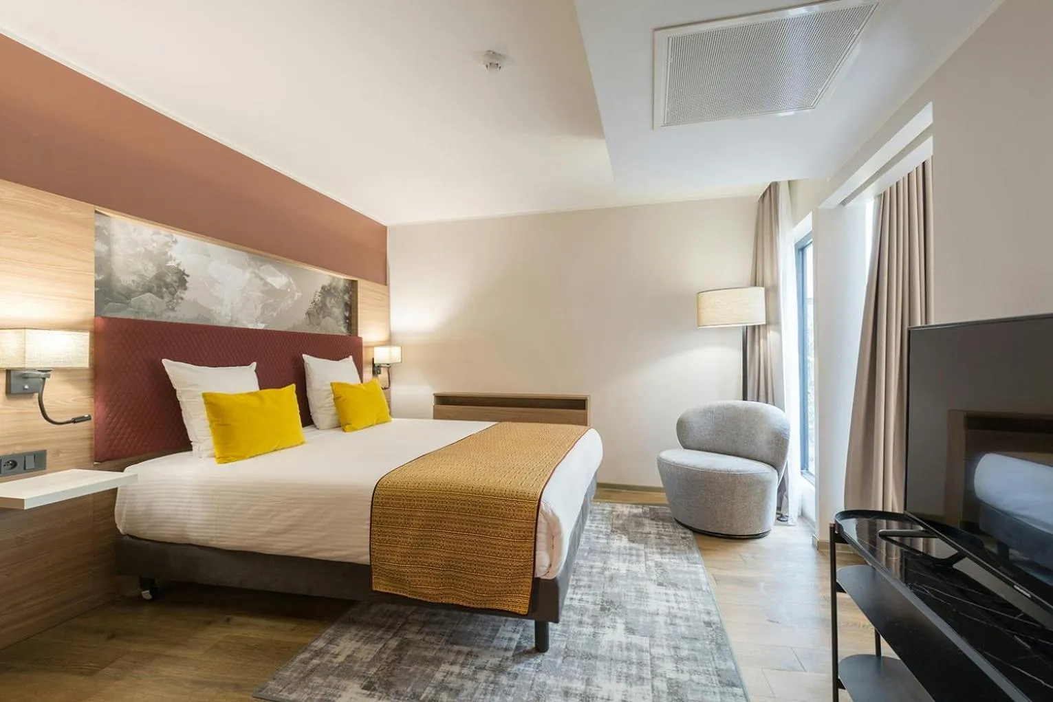 Photo of the whole room, Bed in Leonardo Hotel Antwerpen