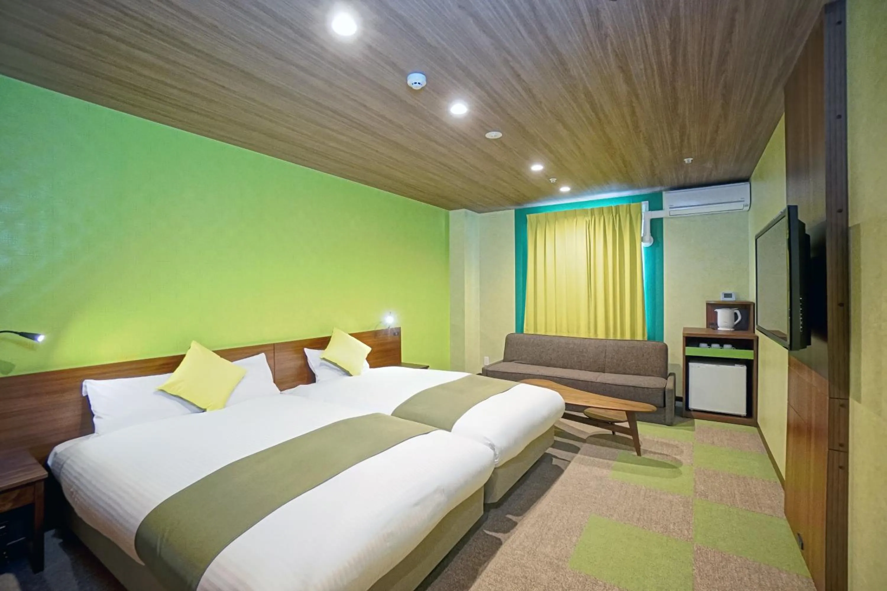 Bed in La'gent Hotel Tokyo Bay