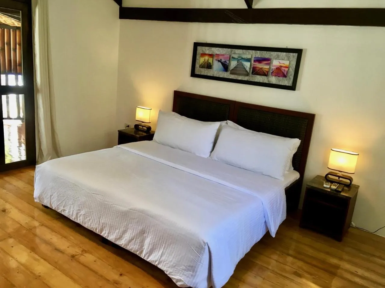 Bathroom, Bed in Pyramid Resort