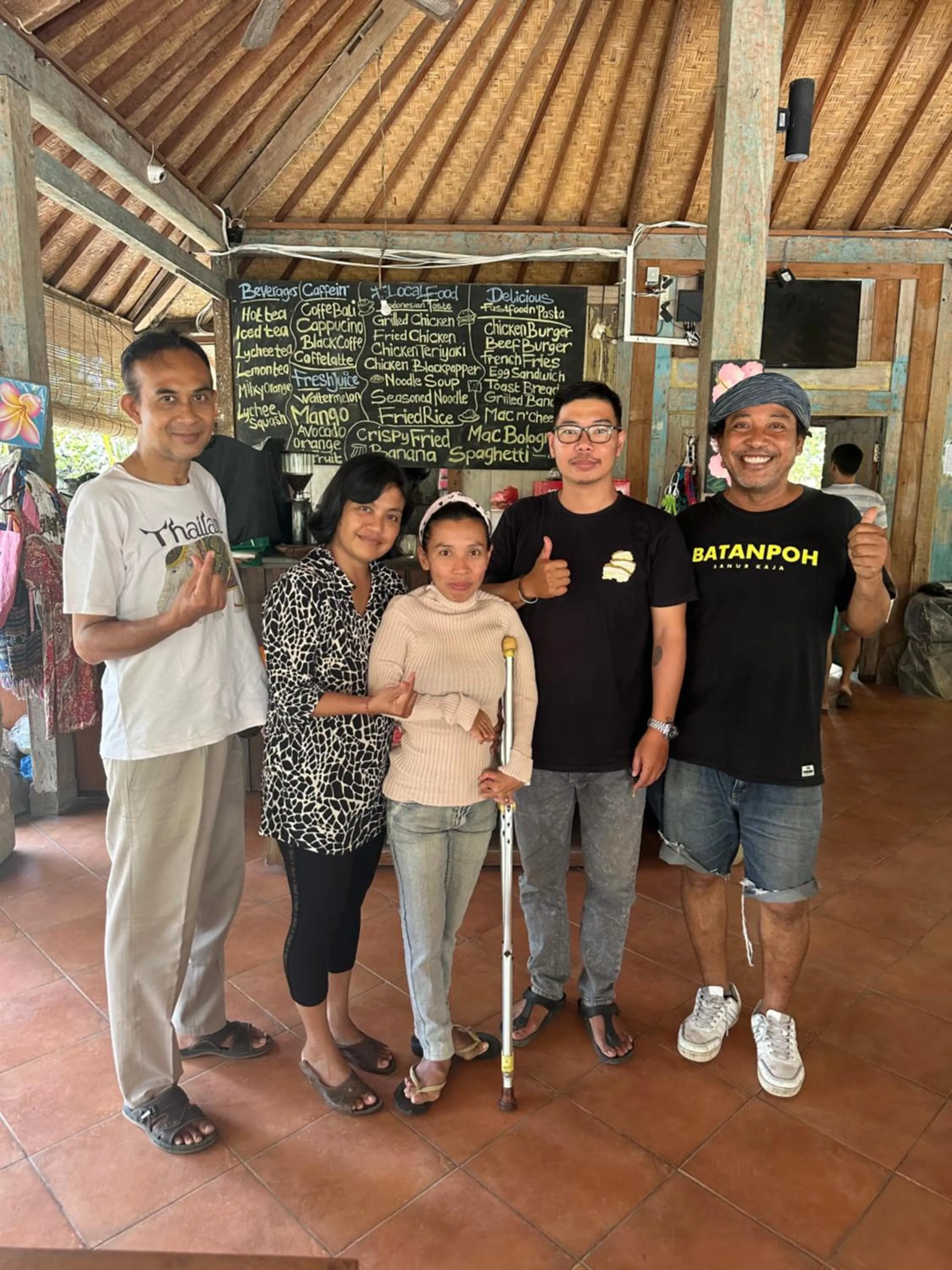 People in Diuma residence yoga meditation retreat and healing Center