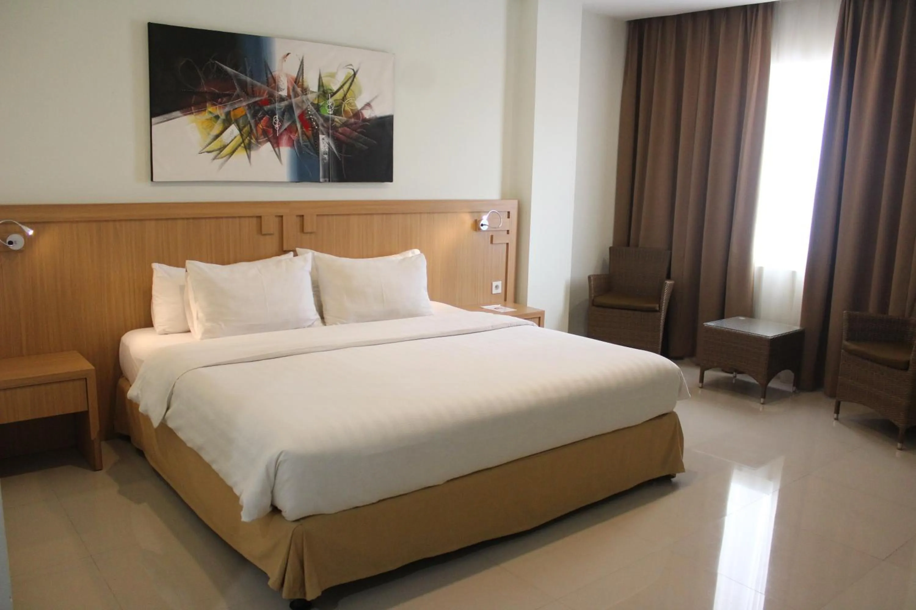 Bedroom, Bed in Naka Hotel Kupang