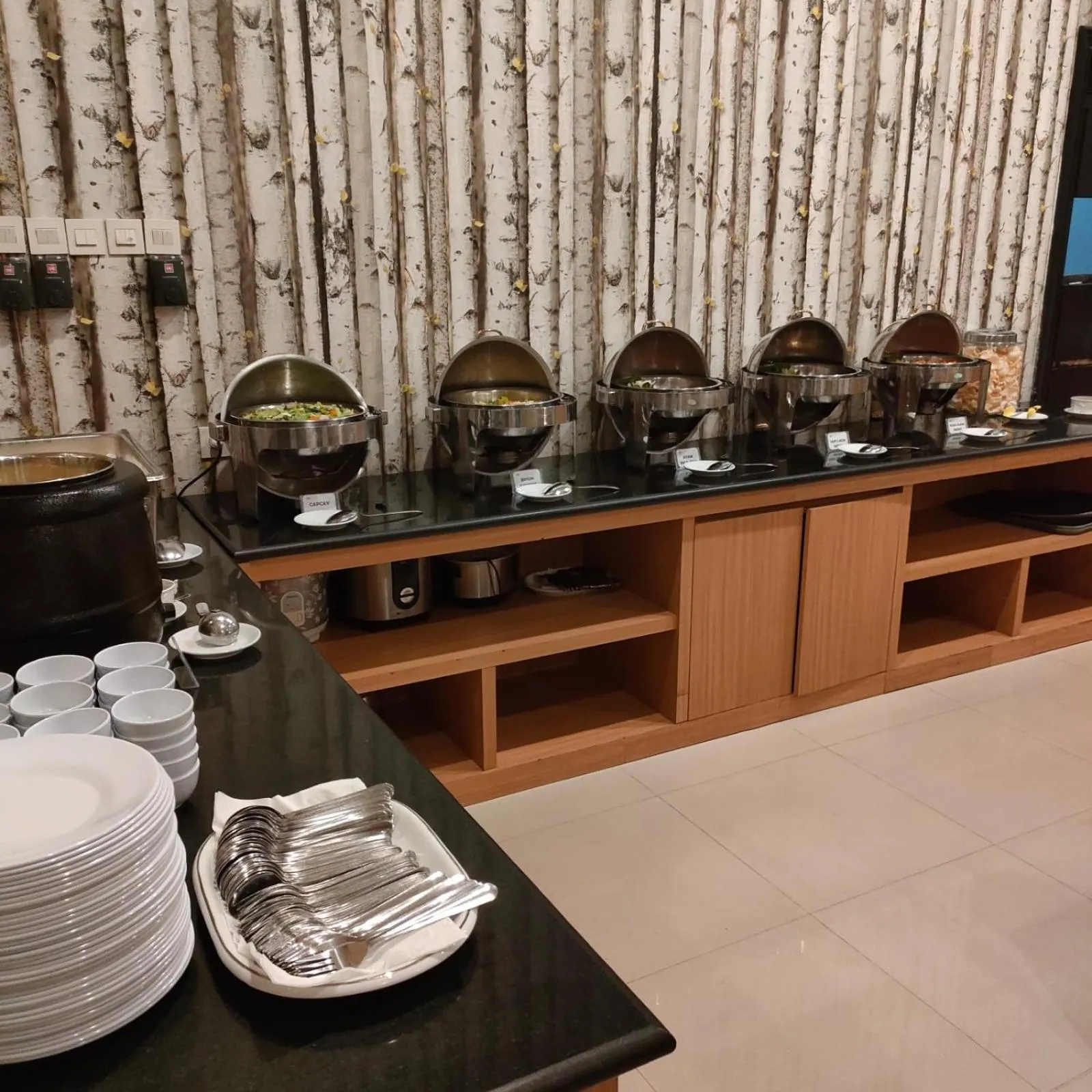 Restaurant/places to eat in Naka Hotel Kupang