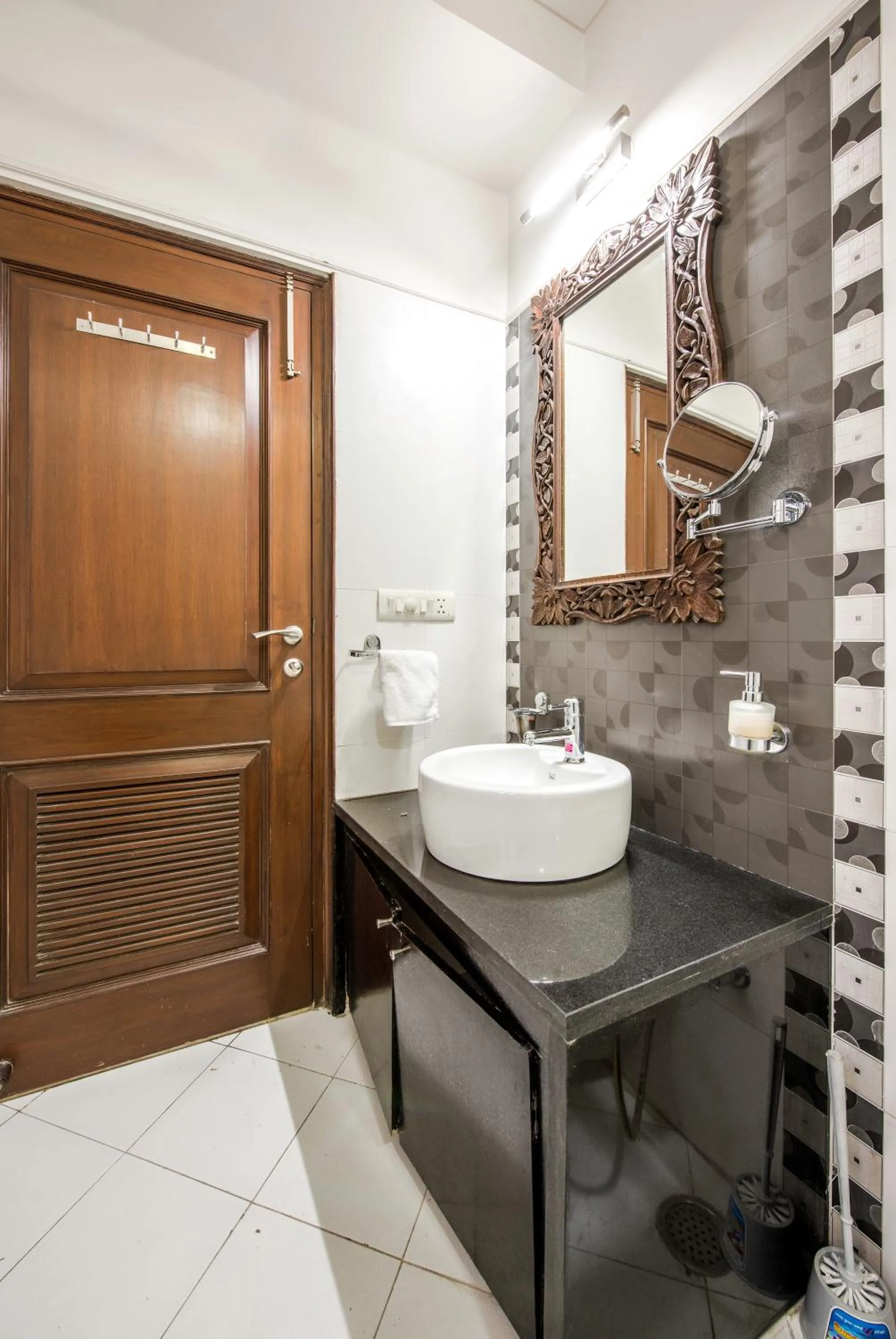 Bathroom in Palm 34