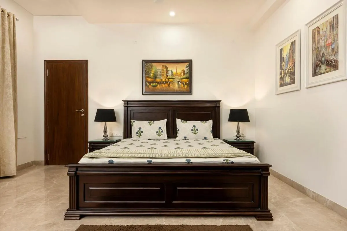 Bedroom, Bed in Palm 34