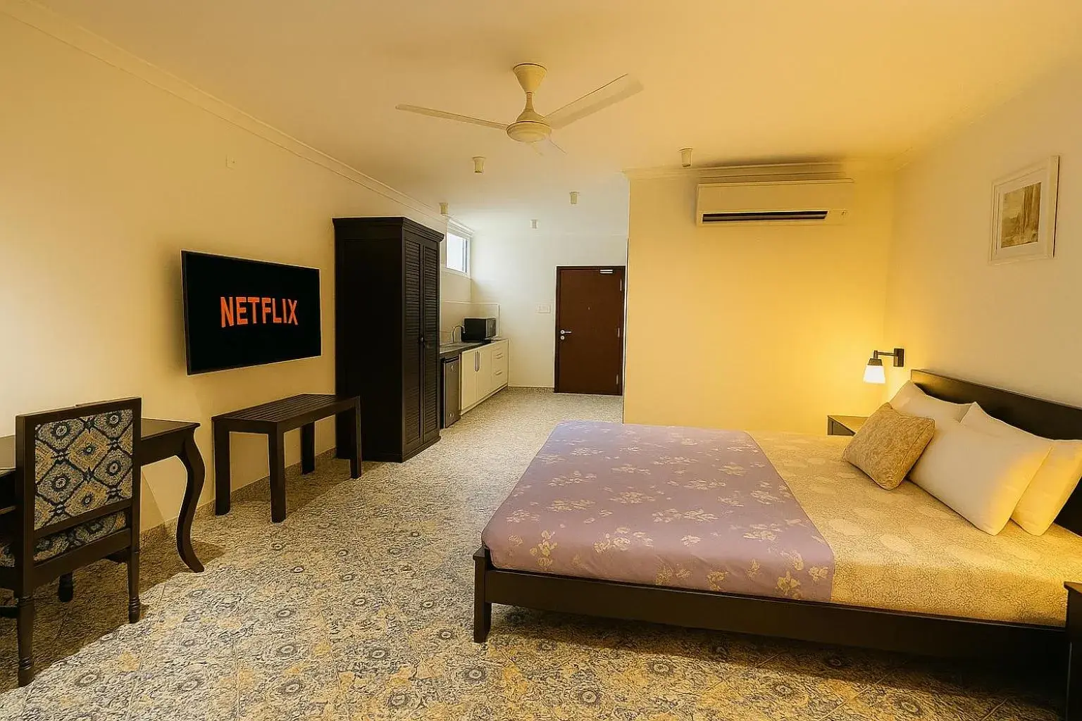 Studio with Terrace in Palm 34 Studio with Terrace in Palm 34