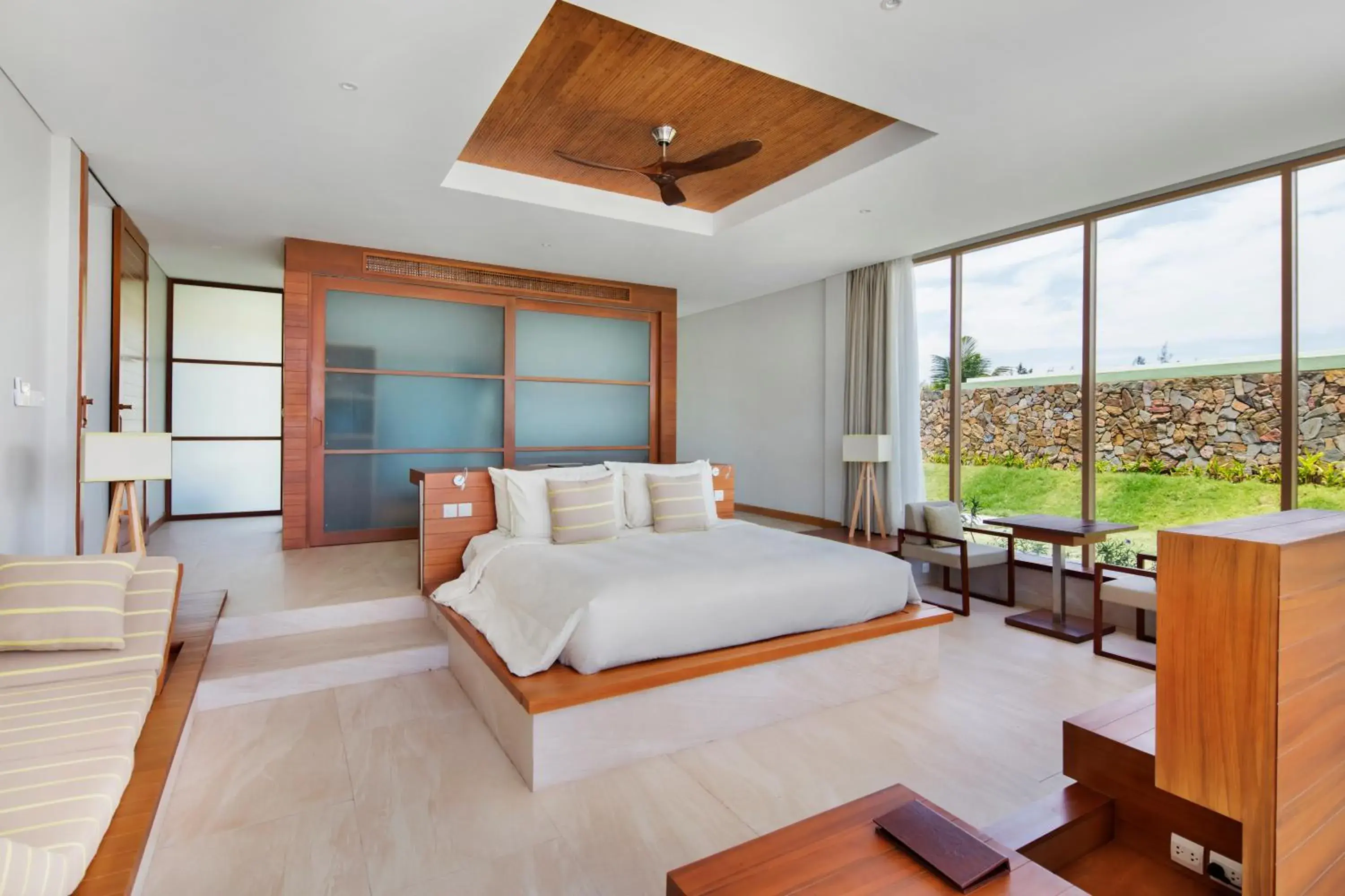 Two-Bedroom Villa with Golf View in FLC Luxury Resort Quy Nhon Two-Bedroom Villa with Golf View in FLC Luxury Resort Quy Nhon