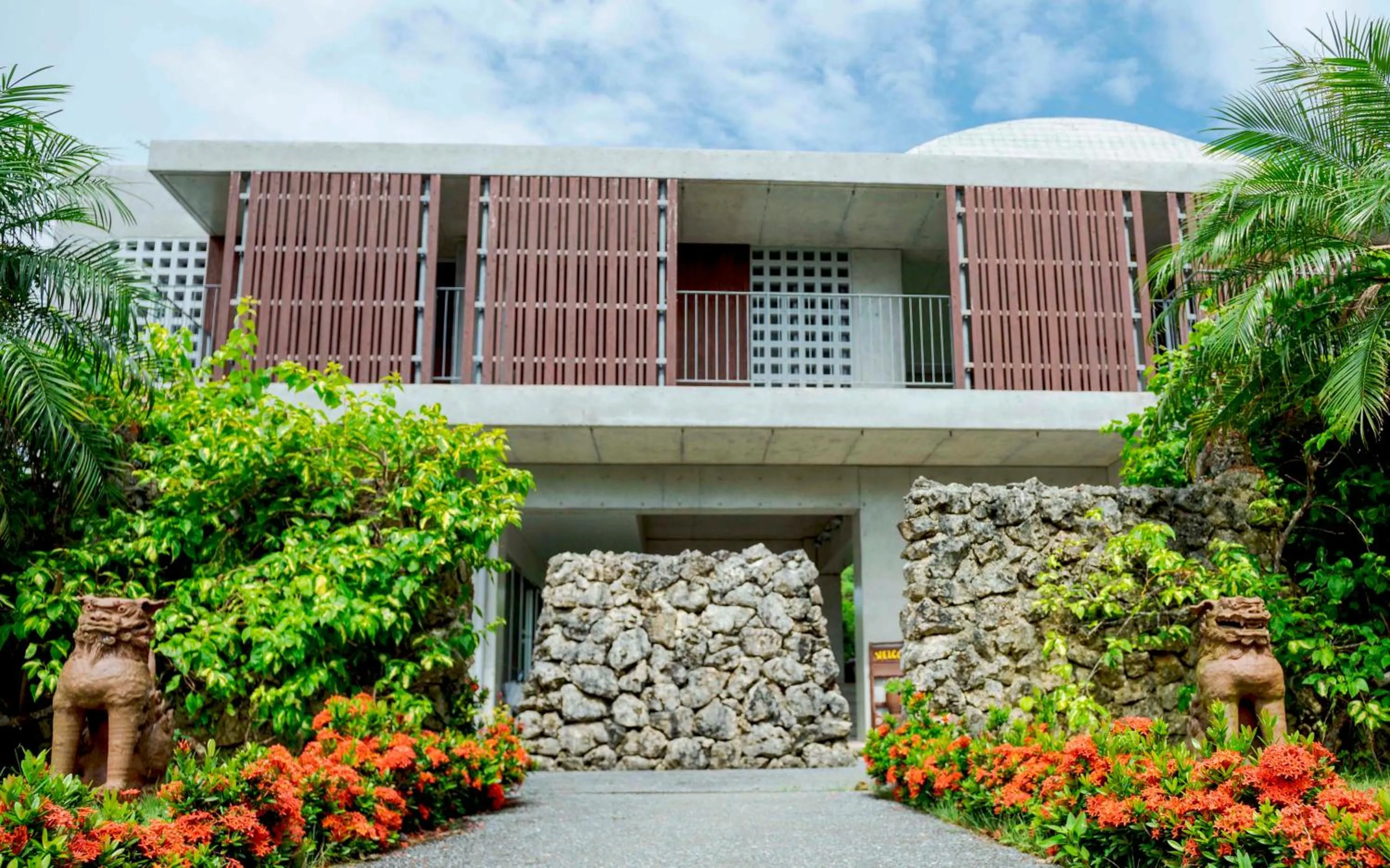 Facade/entrance in Asahinoyado Shidakaji