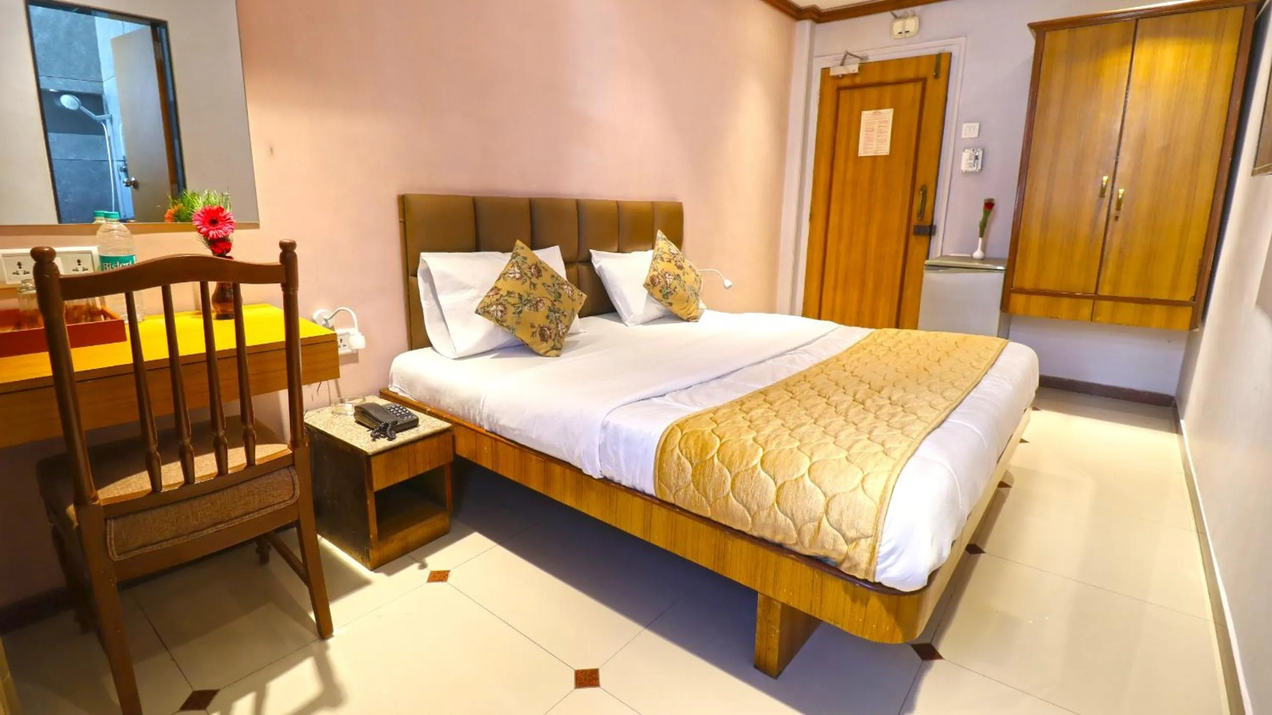 Seating area in Hotel Parklane