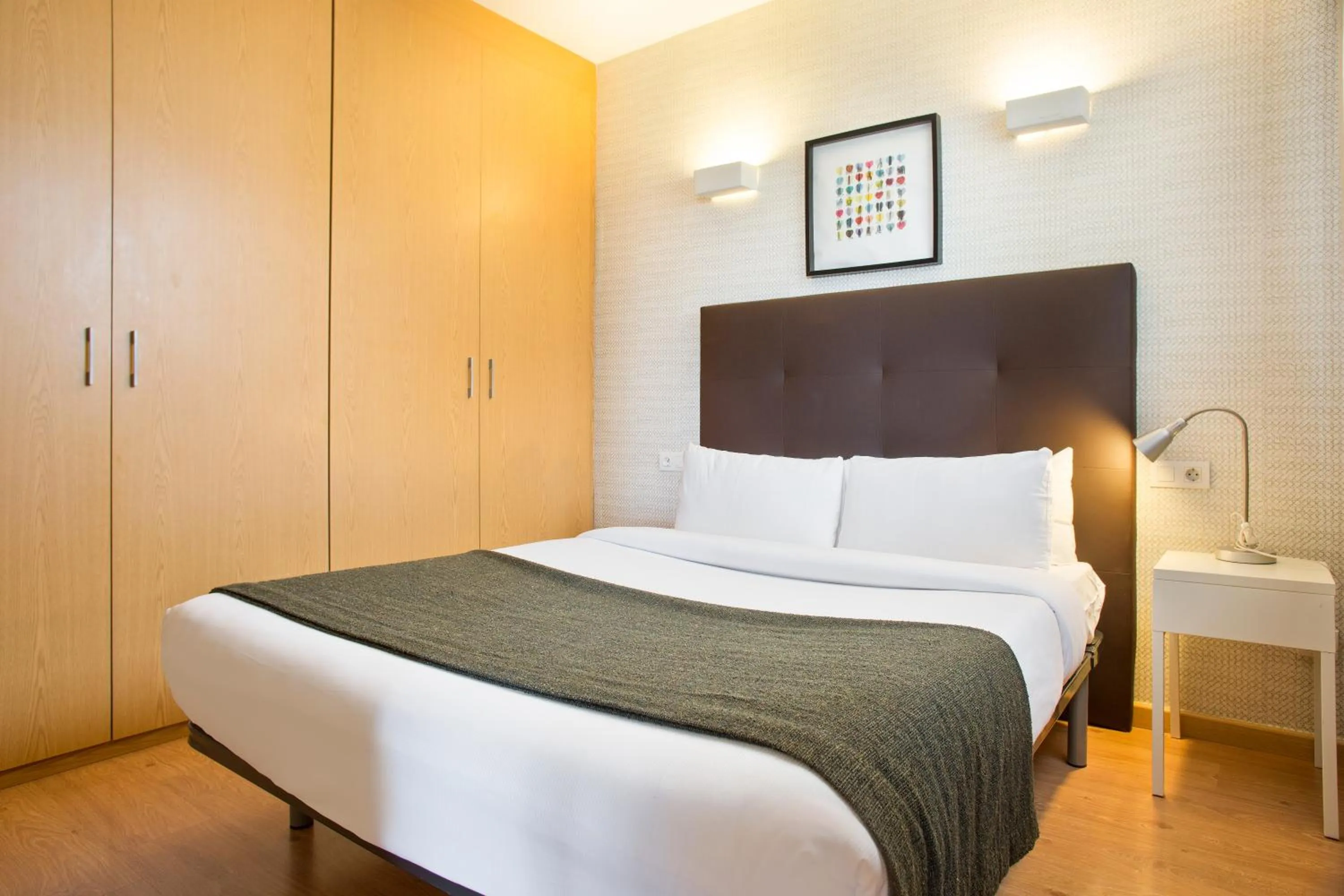 Bed in Bonavista Apartments - Pedrera