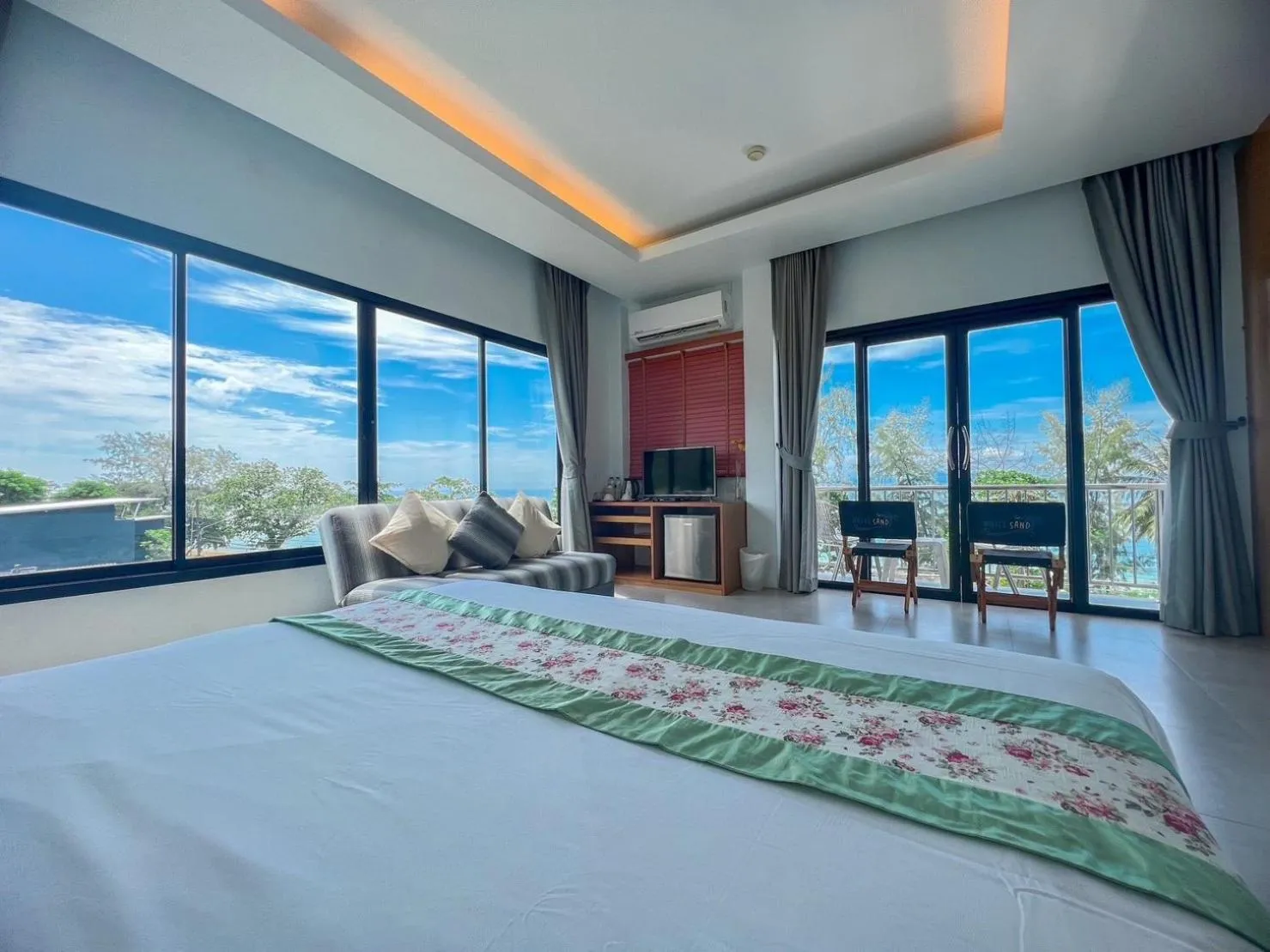 Bedroom in White Sand Halal House Krabi