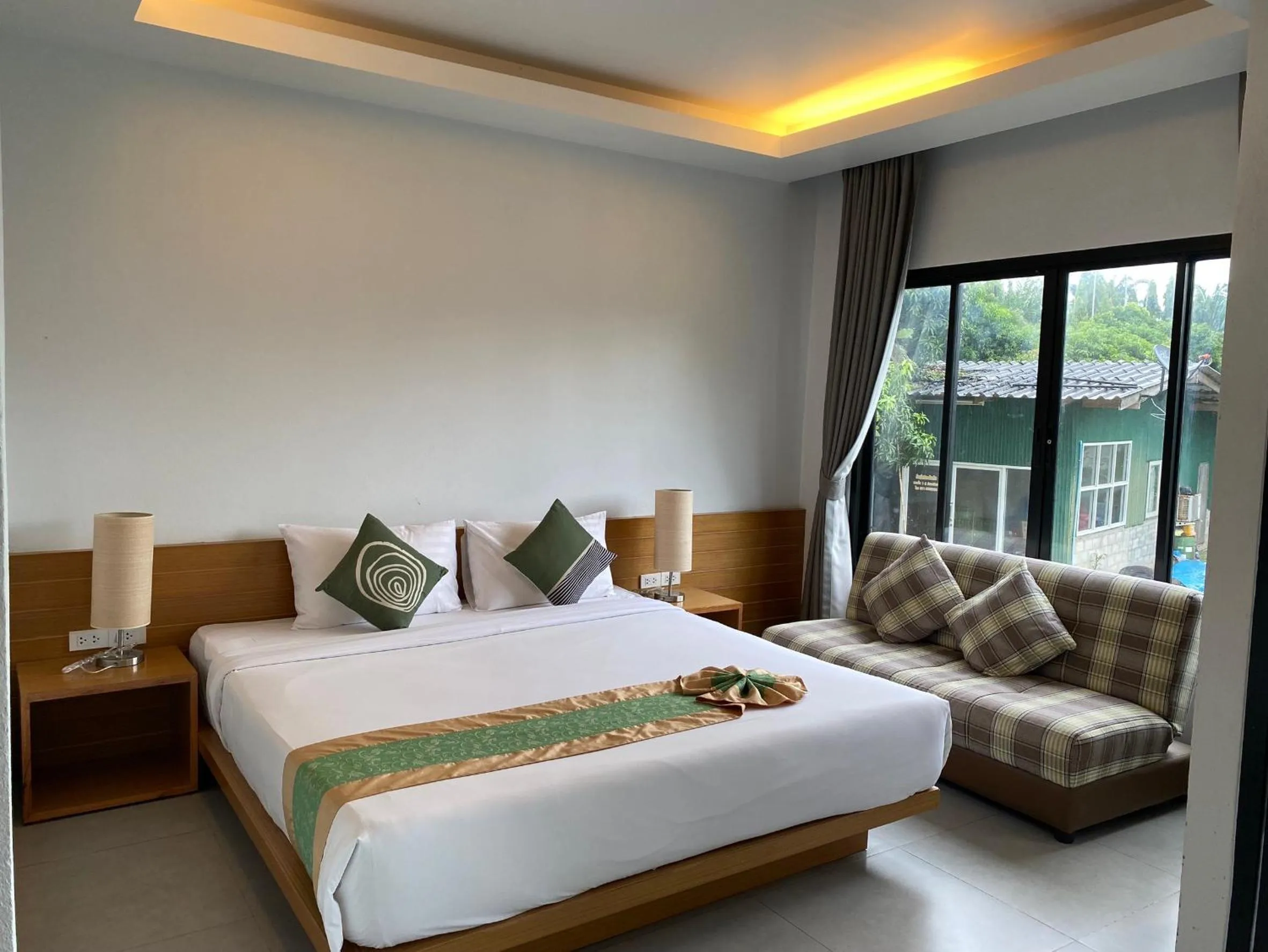 Bedroom in White Sand Halal House Krabi