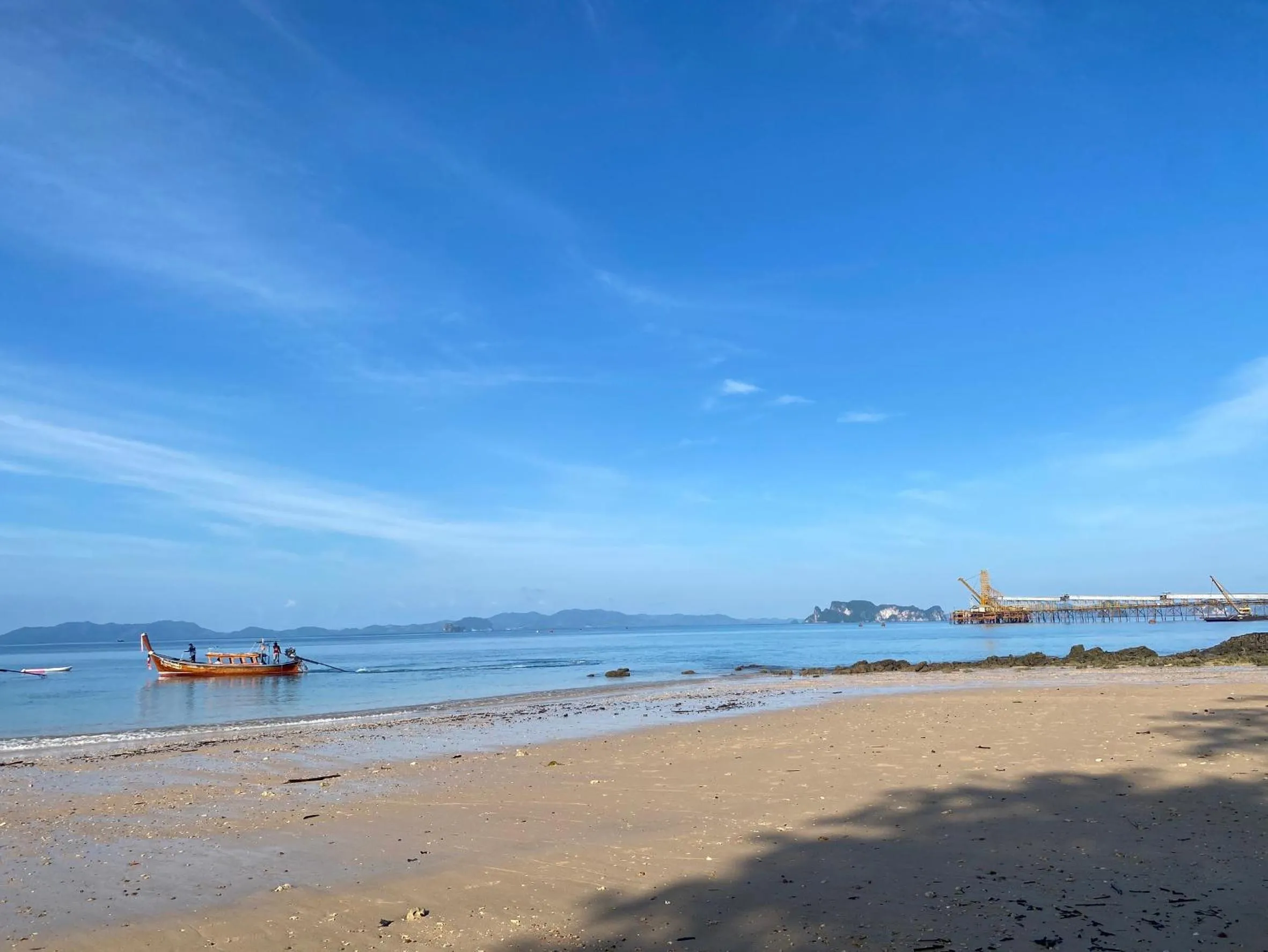 Beach in White Sand Halal House Krabi