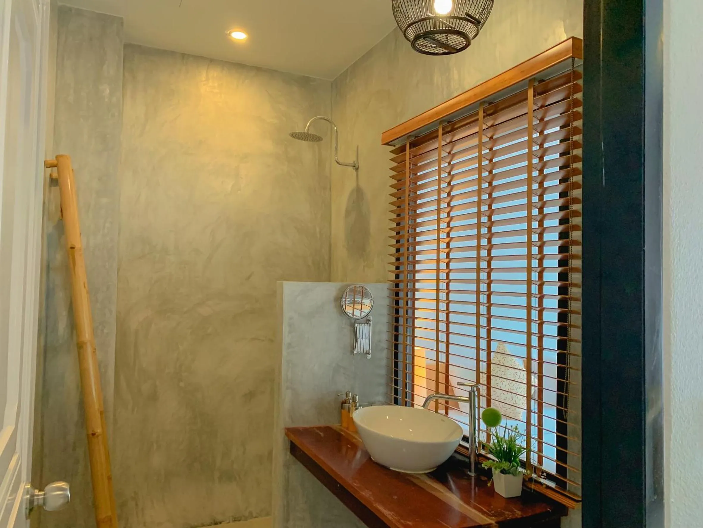 Bathroom in White Sand Halal House Krabi