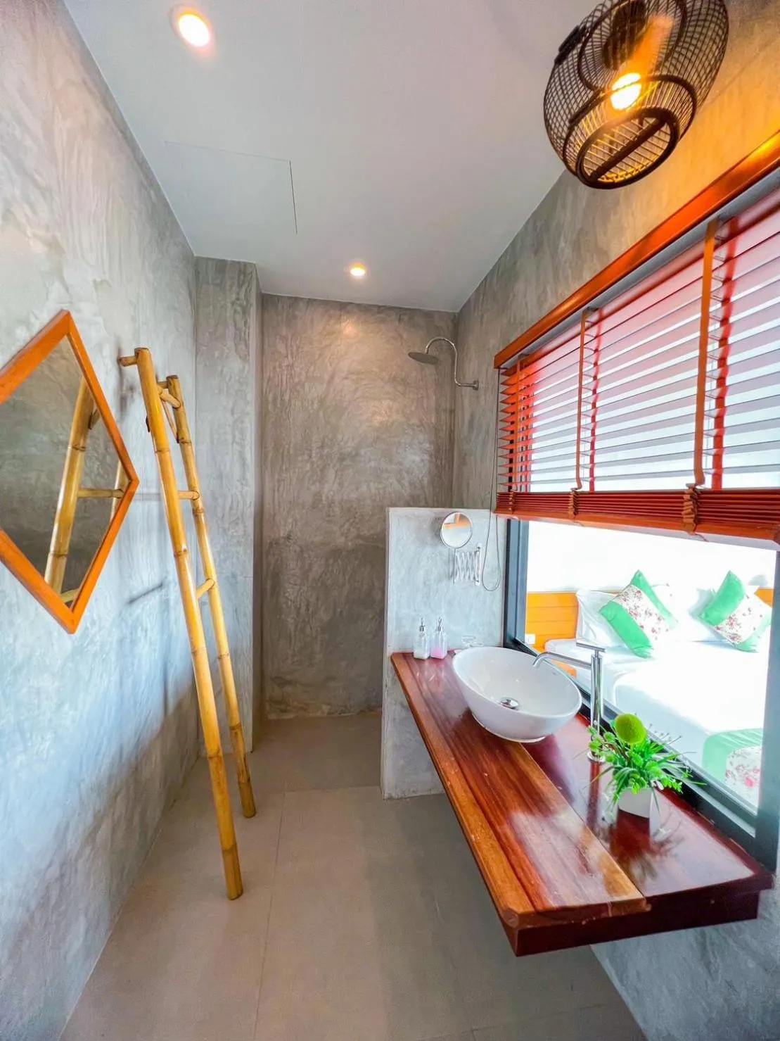 Bathroom in White Sand Halal House Krabi