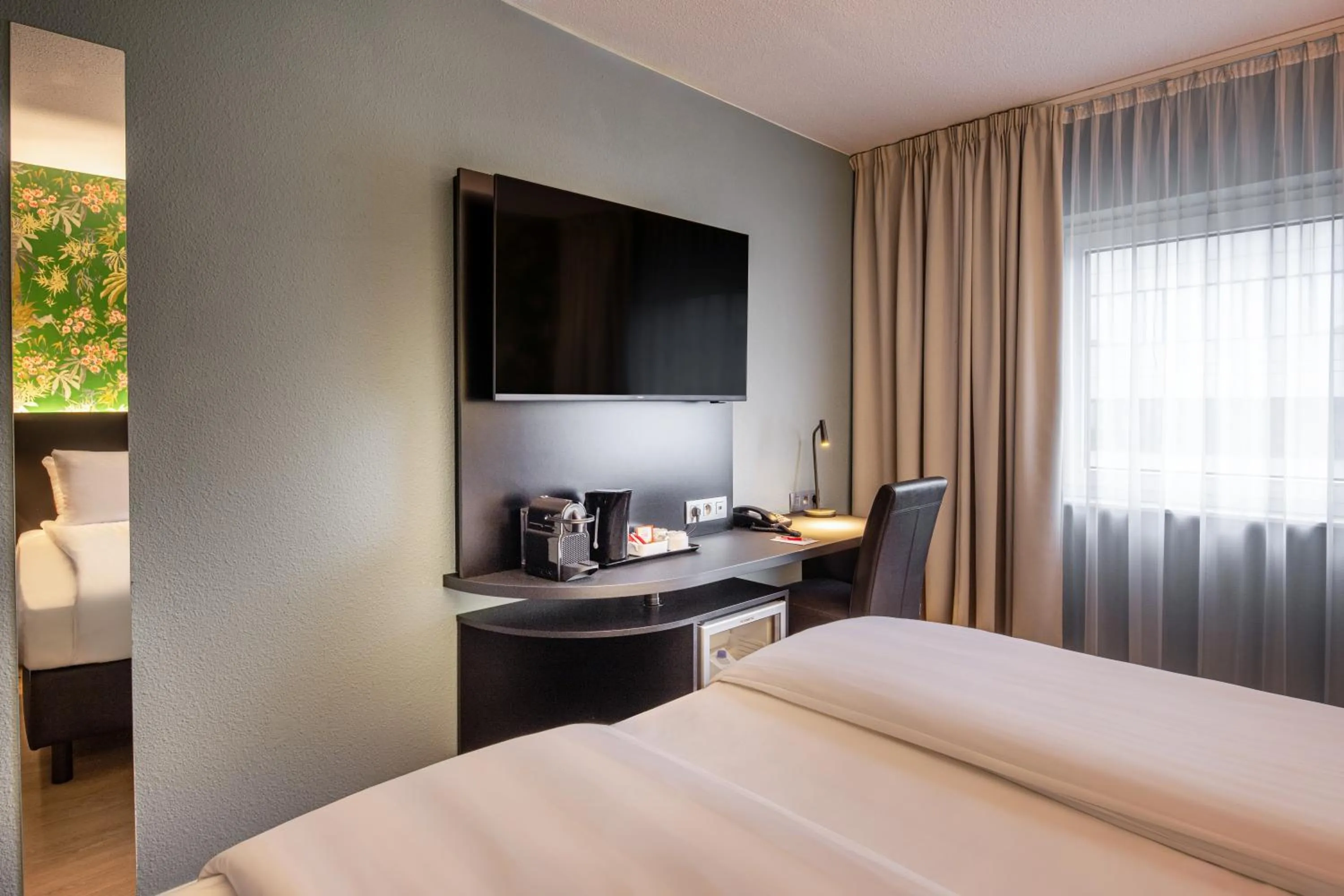 Photo of the whole room, Bed in Thon Hotel Brussels Airport