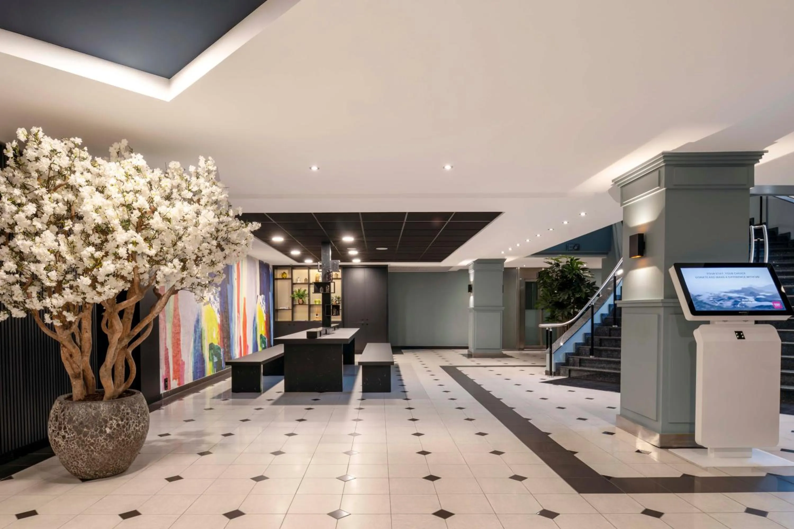 Lobby or reception in Thon Hotel Brussels City Centre