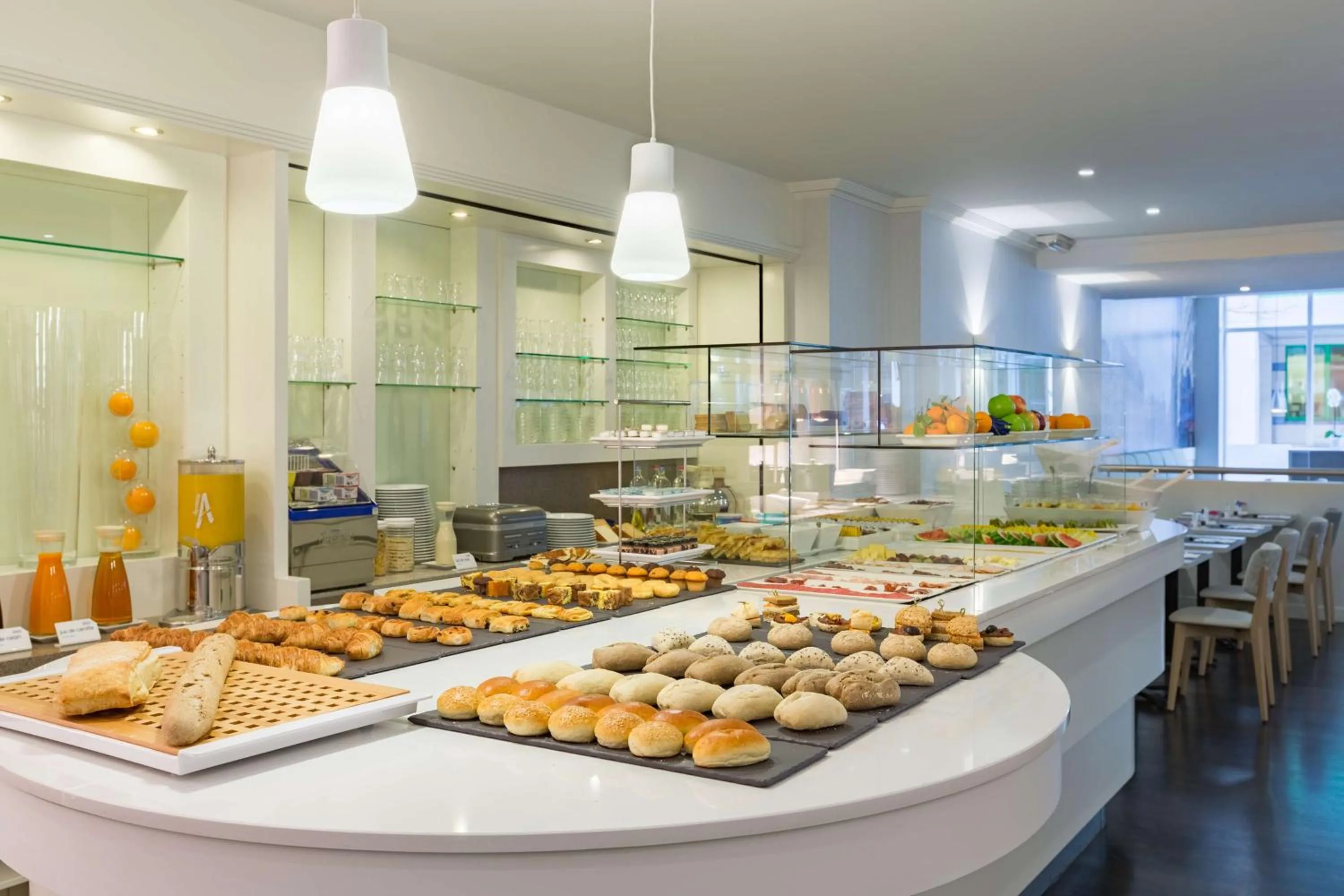 Breakfast in NH Brussels Grand Place Arenberg