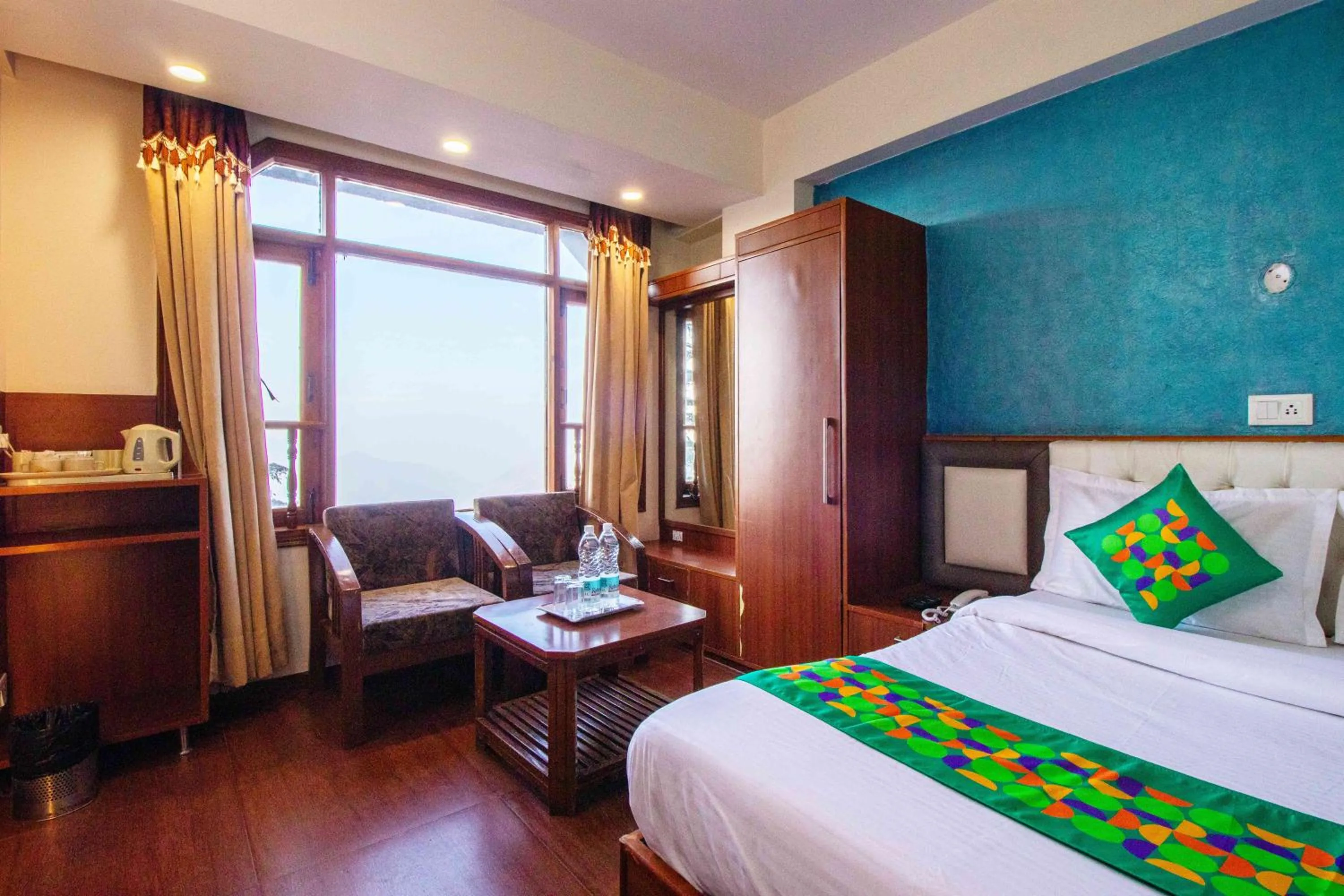 Bedroom, Bed in Treebo Varuna With Mountain View, Mall Road