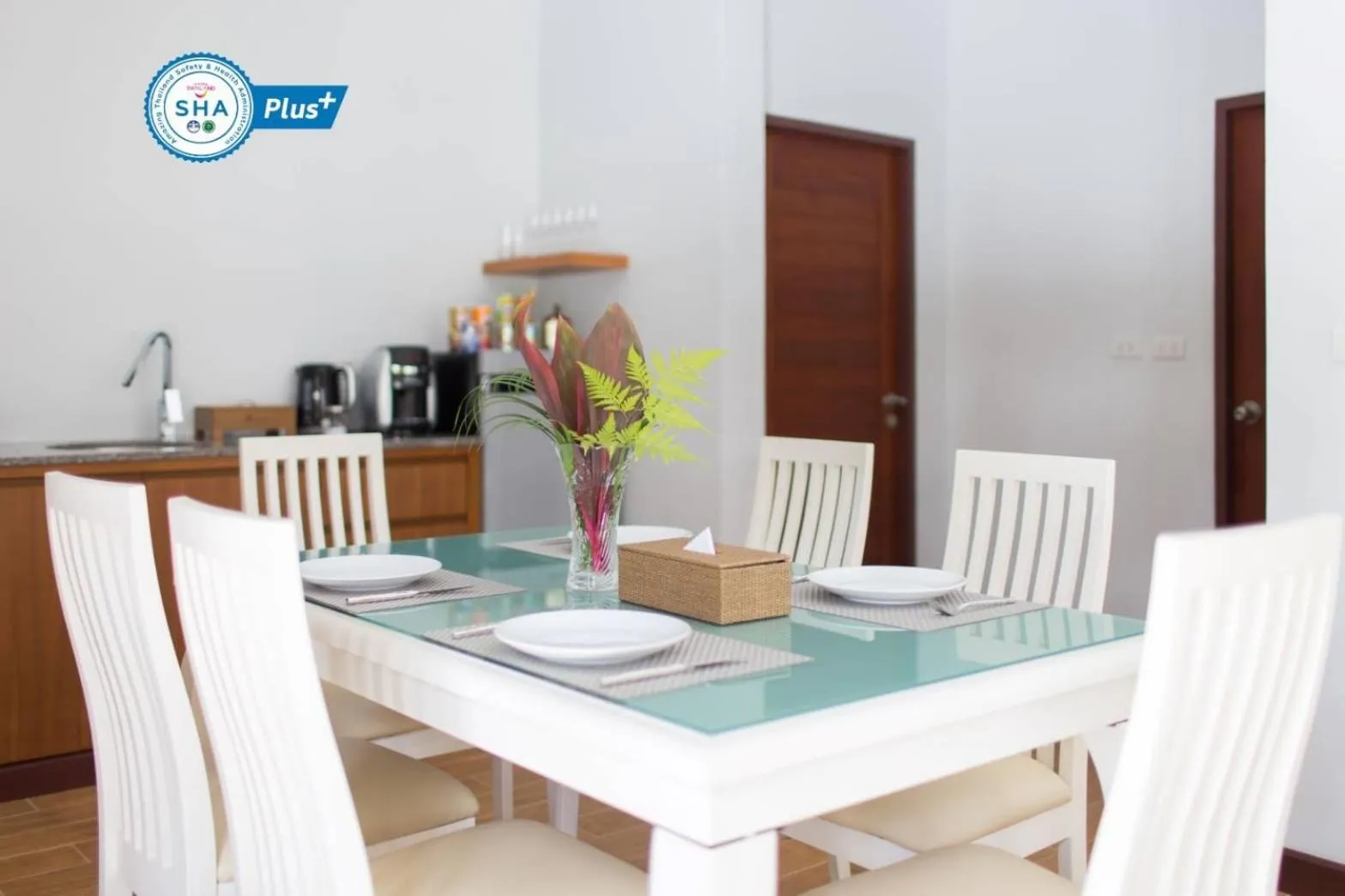 Dining area in Alisea Pool Villa Aonang