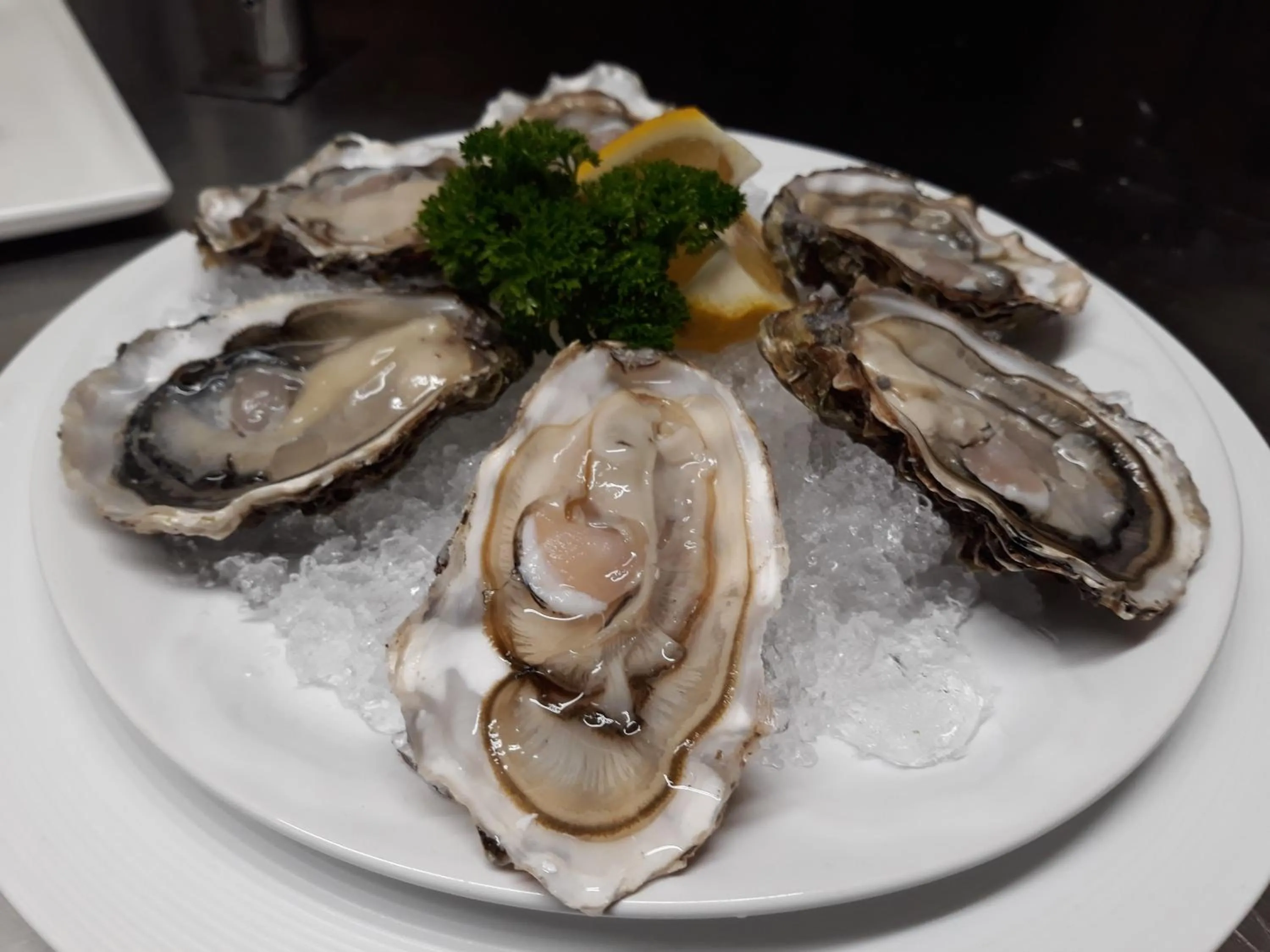 Restaurant/places to eat in Boat Hotel De Barge