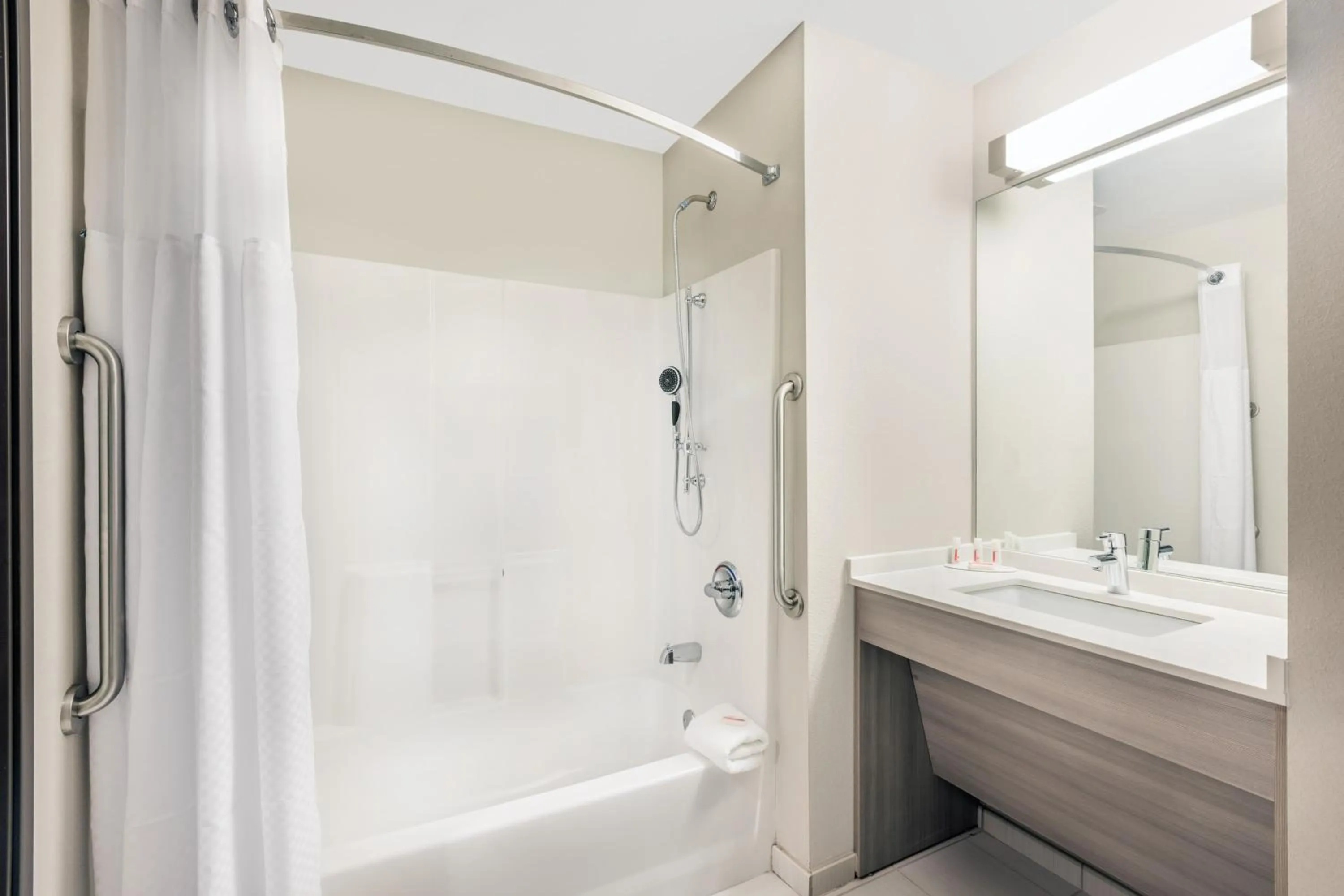 Shower in Microtel Inn & Suites by Wyndham Perry