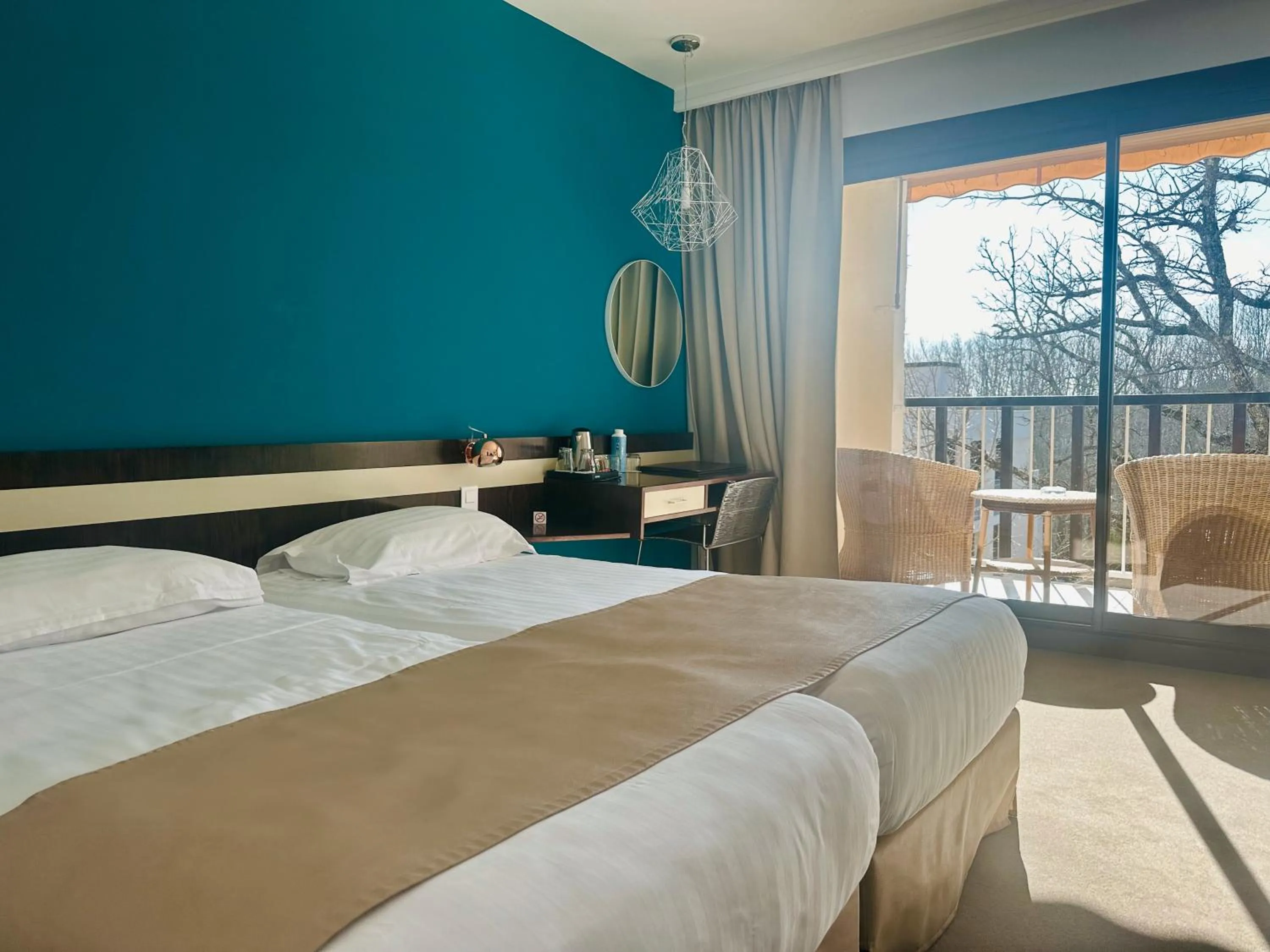 Bedroom, Bed in Villa Borghese, The Originals Relais