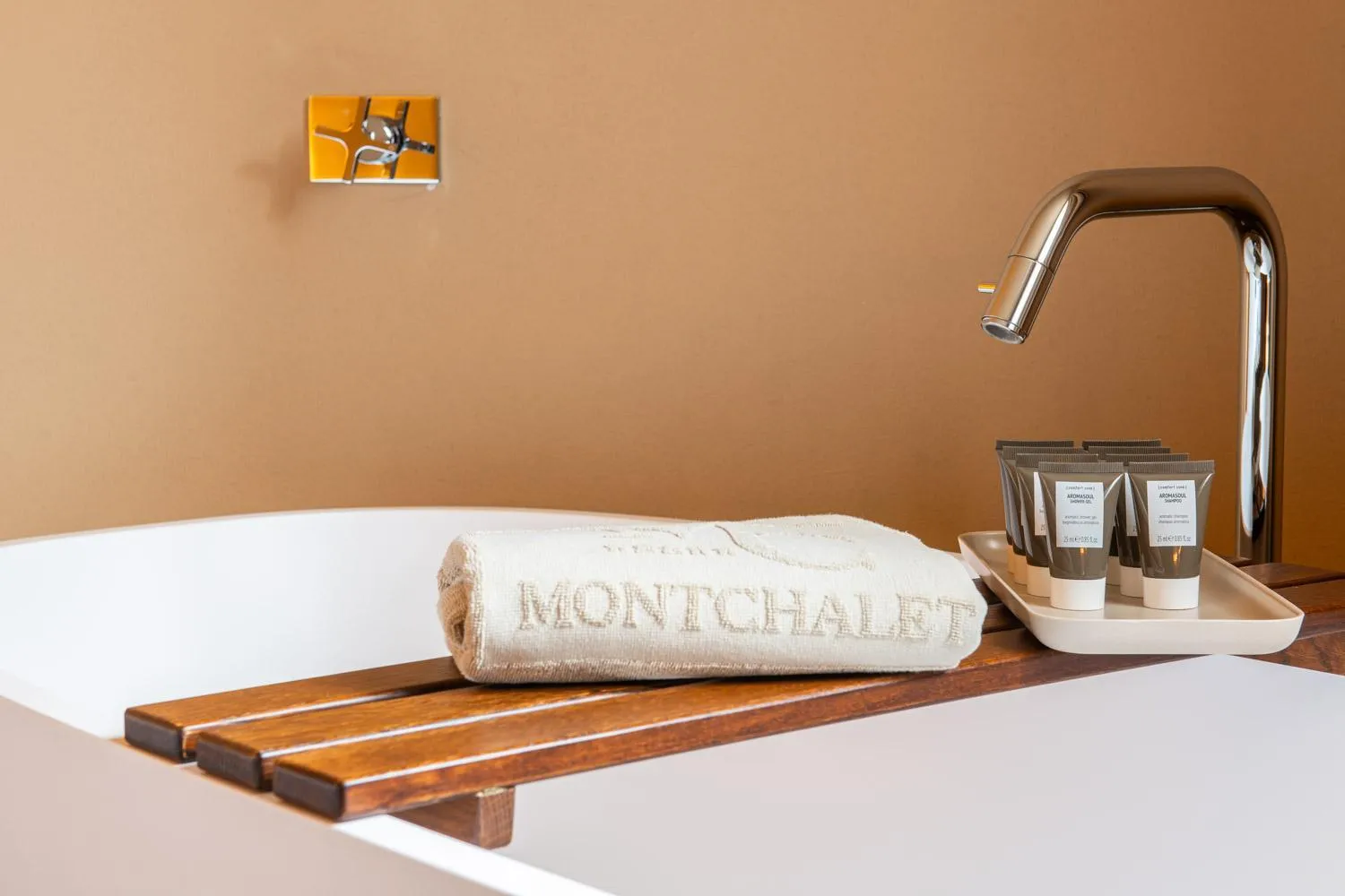 Bedroom, Bed in Hotel Montchalet