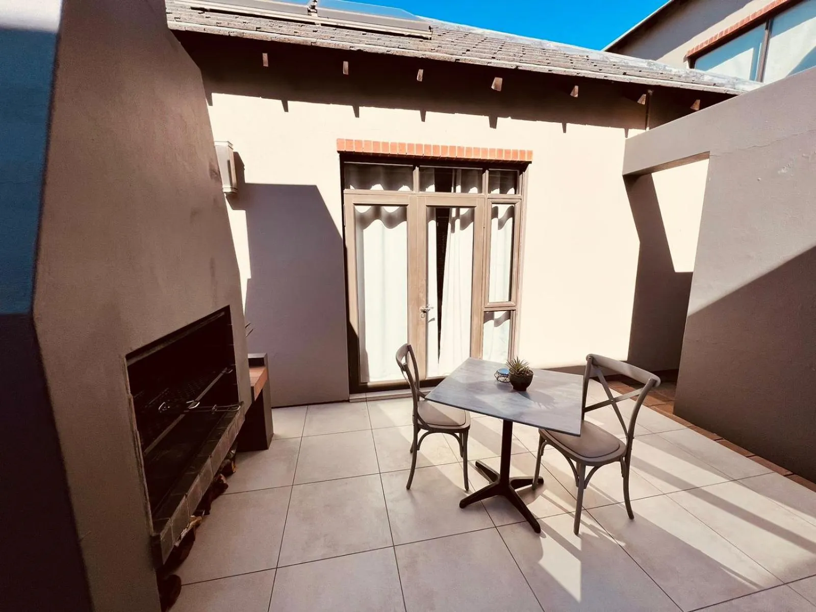 BBQ facilities in Tredenham Boutique Hotel