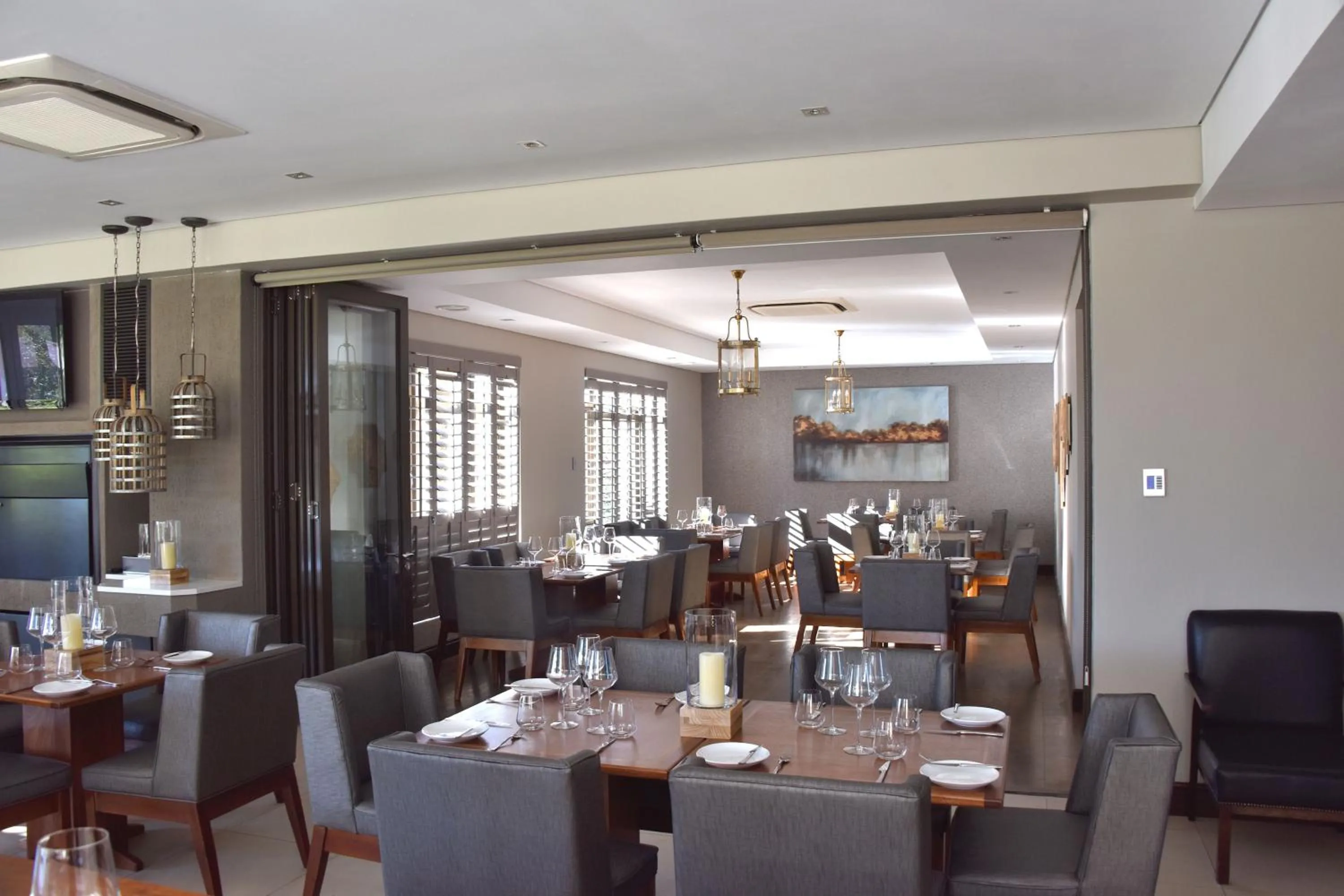 Restaurant/places to eat in Tredenham Boutique Hotel
