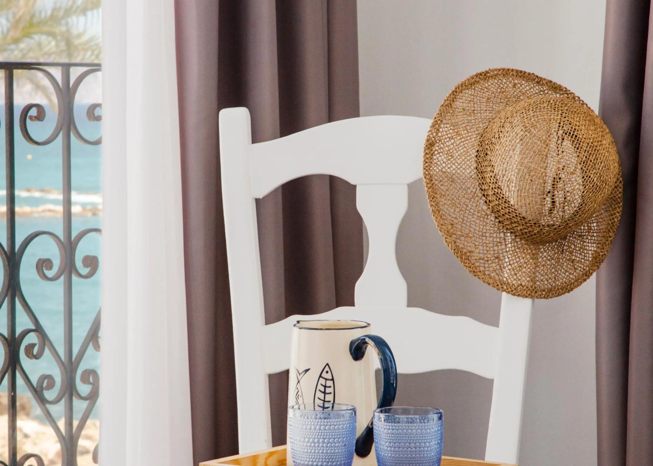 Property building in Hostal Boutique Casa del Mar Altea