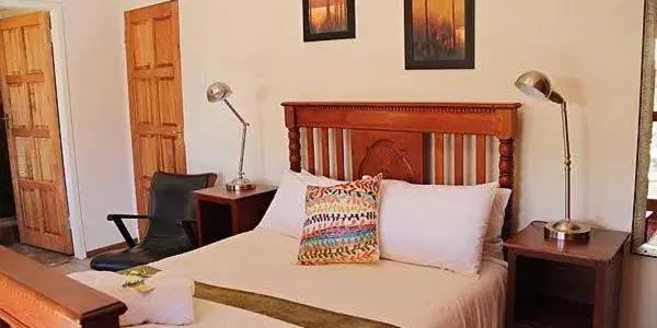 Basic King Room in Greenleaf Guest Lodge Basic King Room in Greenleaf Guest Lodge