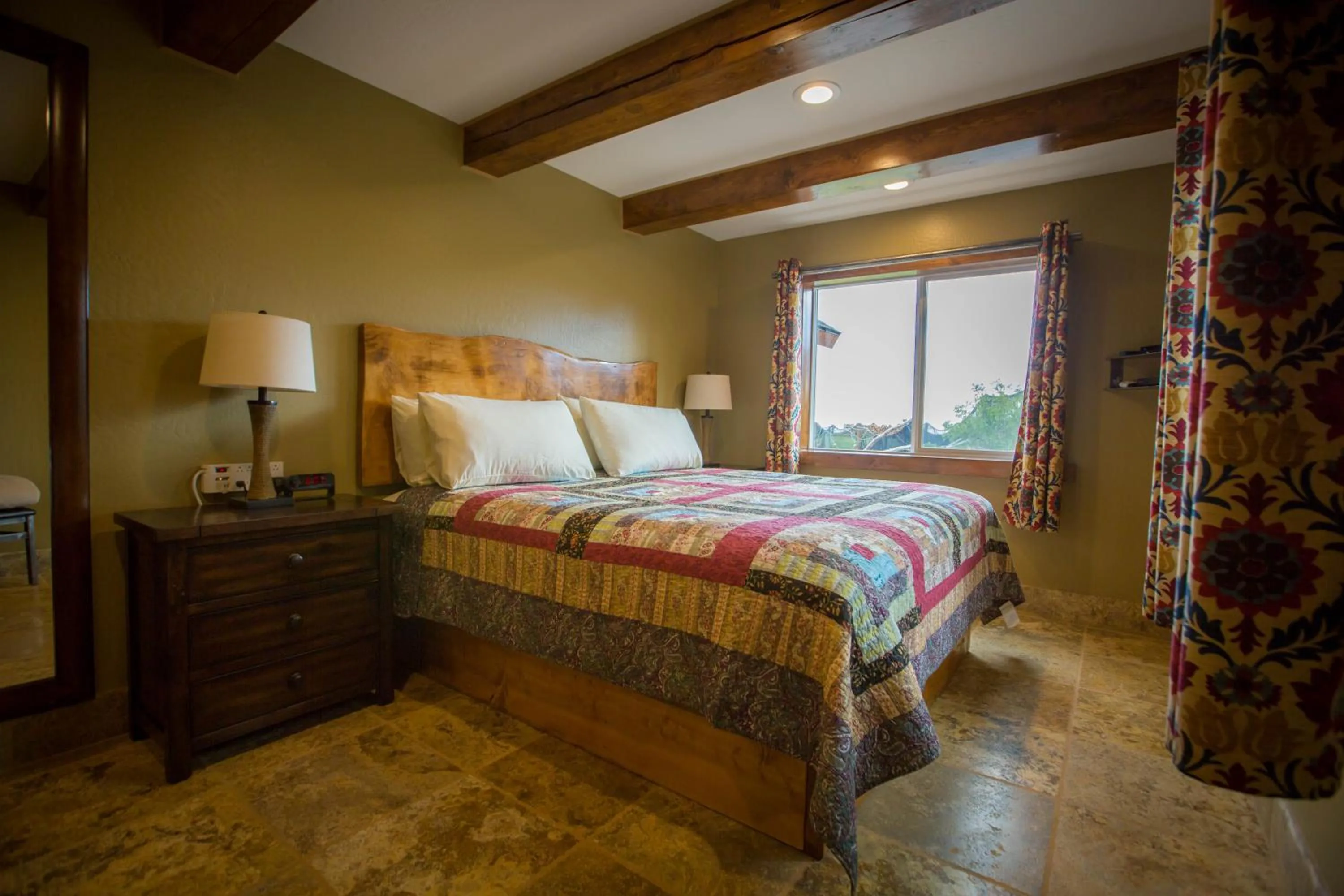 Bedroom in Baycrest Lodge