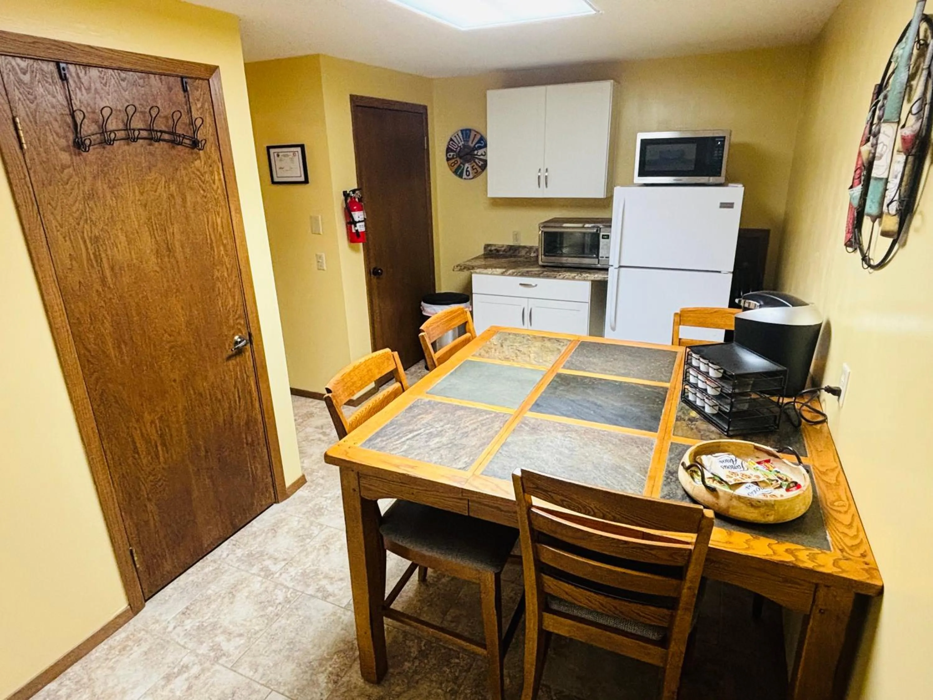 Kitchen or kitchenette in Priceless Black Hills View