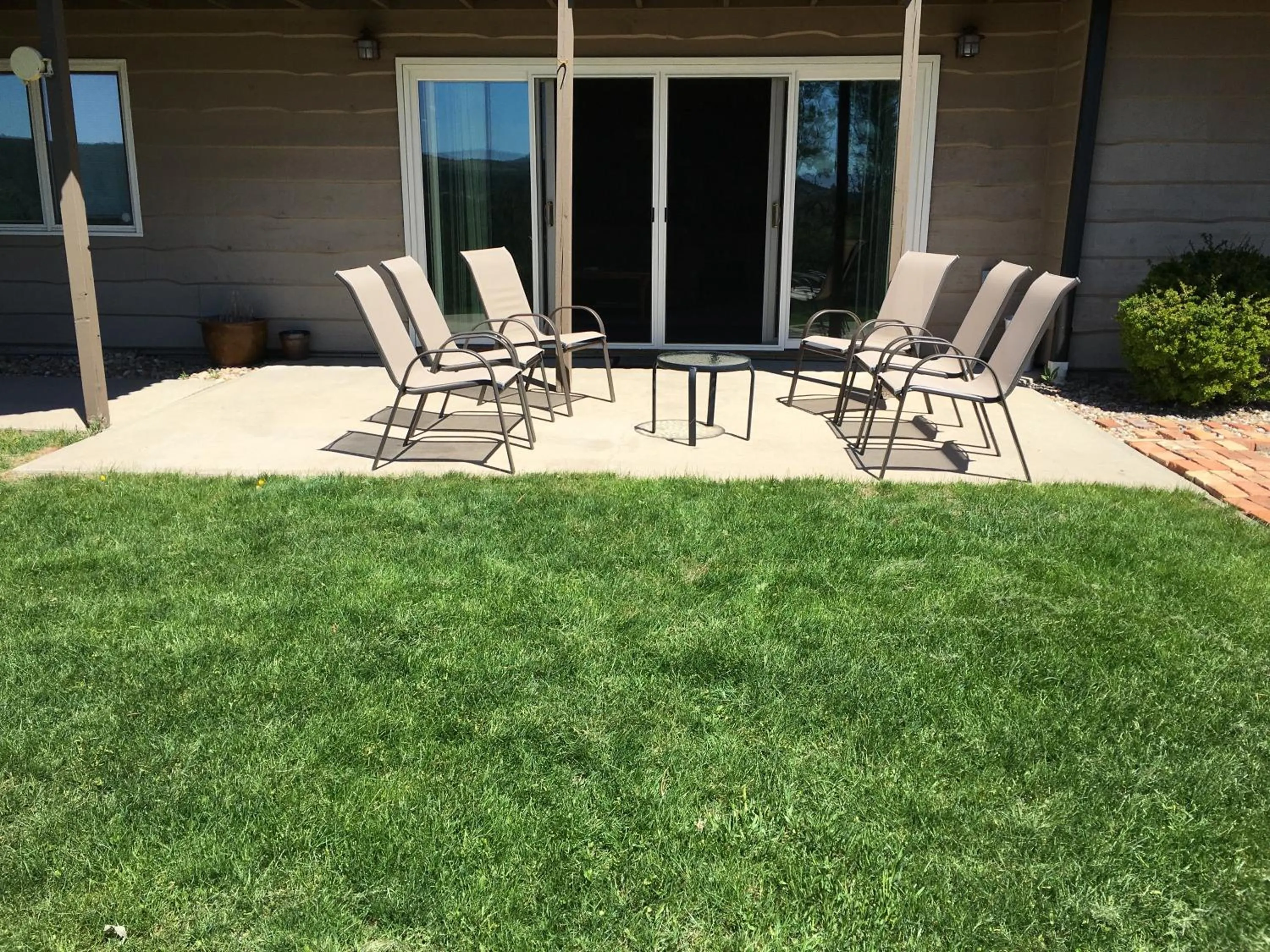 Patio in Priceless Black Hills View