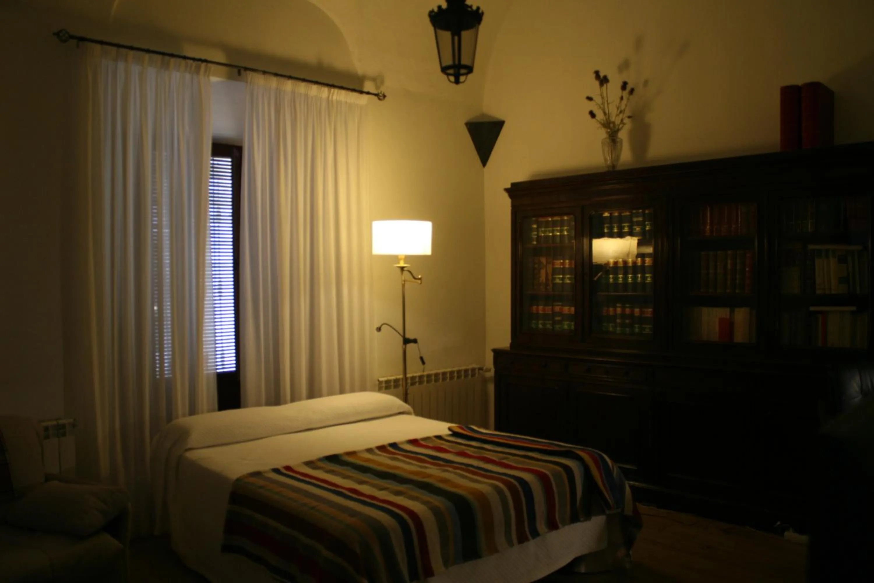 Bed in Hotel Rural Las Grullas