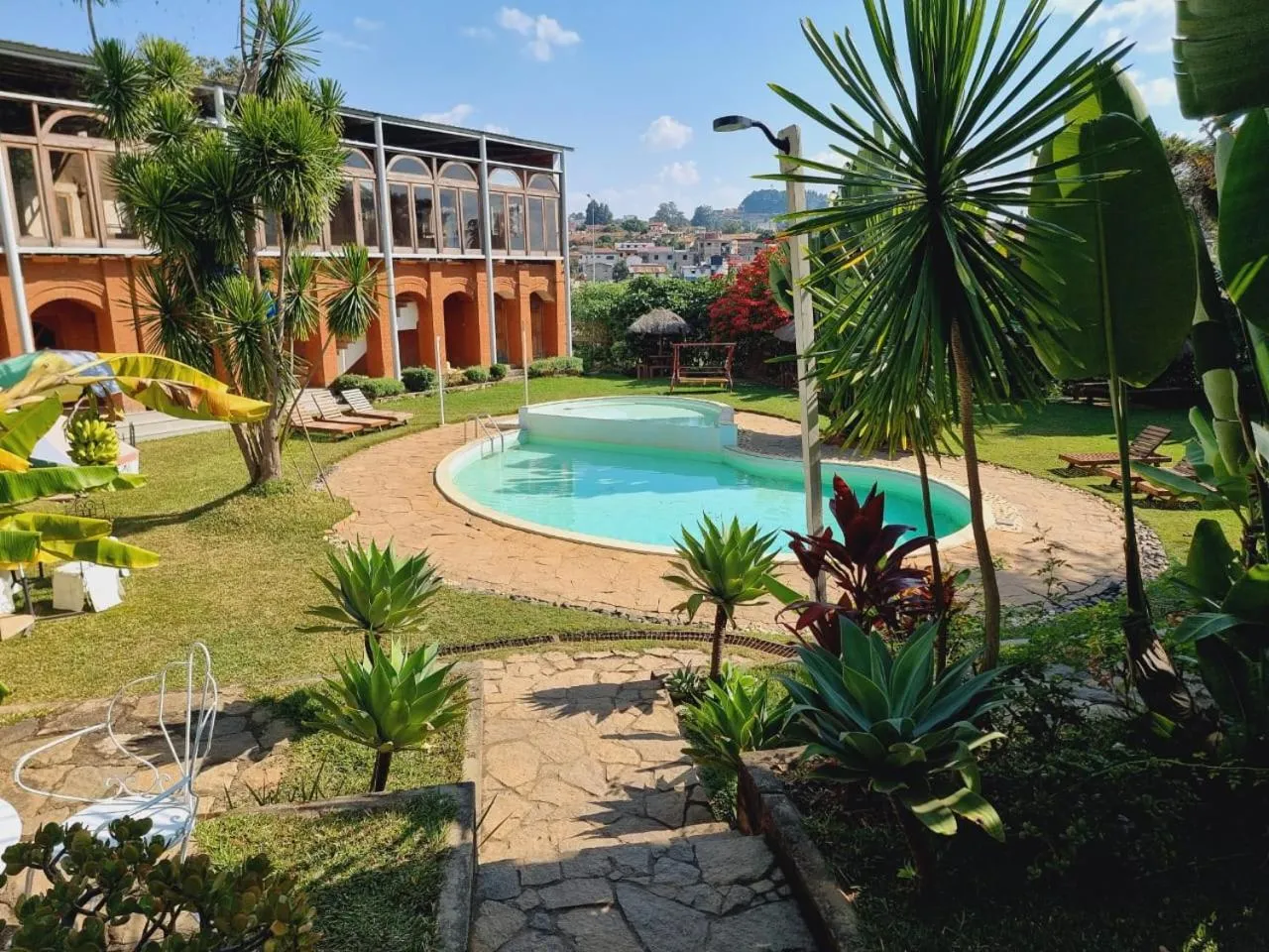 Swimming pool in La Résidence d'Ankerana