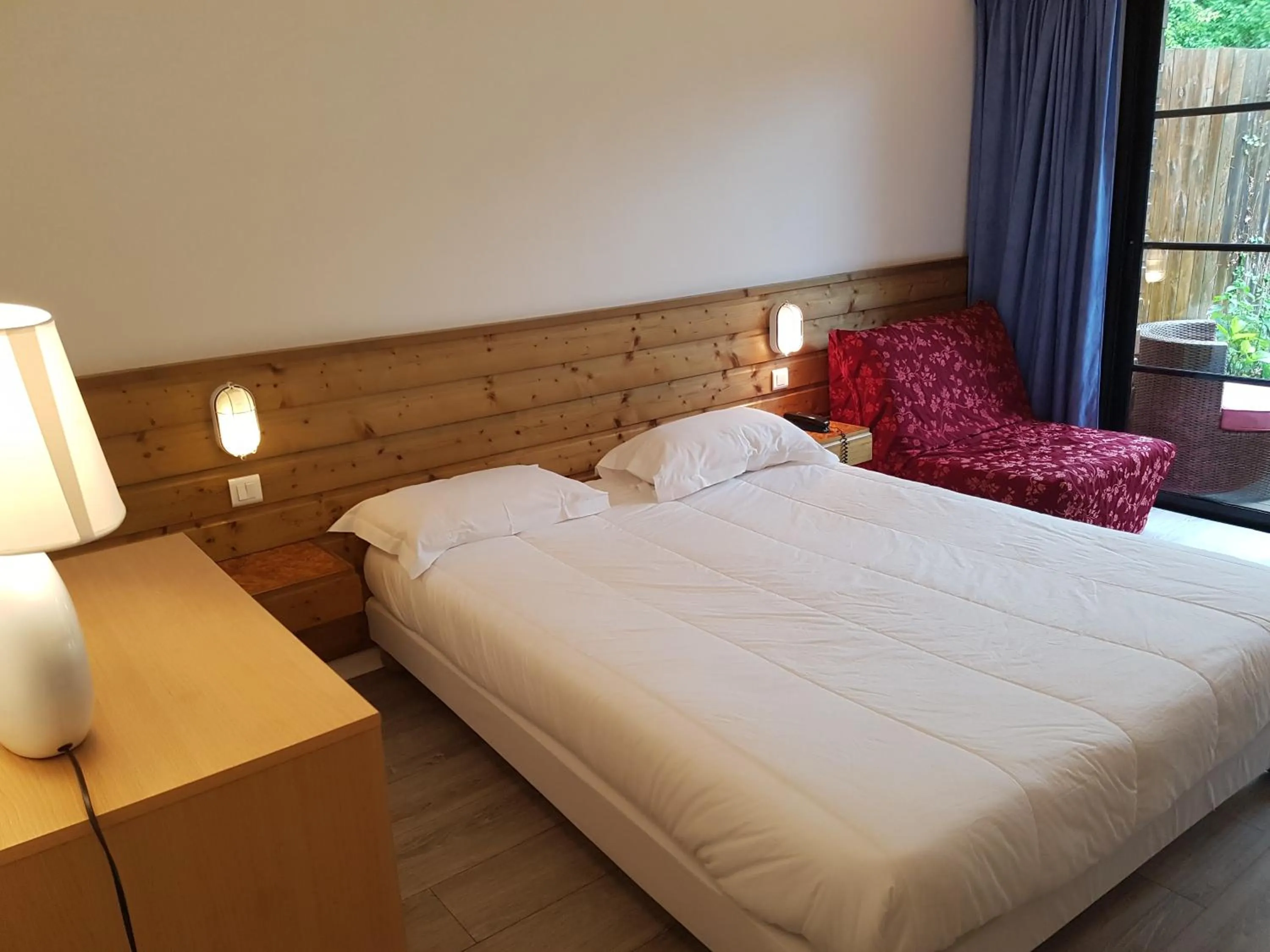 Bed in Le Vieux Logis de Clam